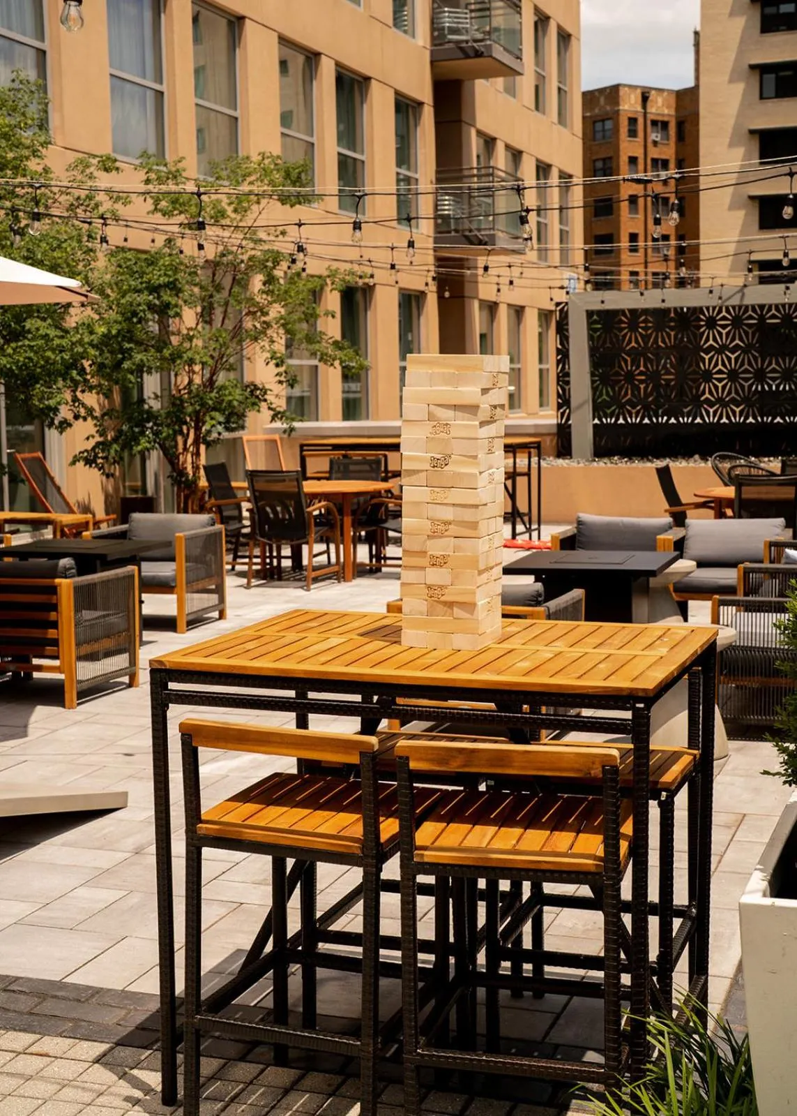 Patio in The Fontaine