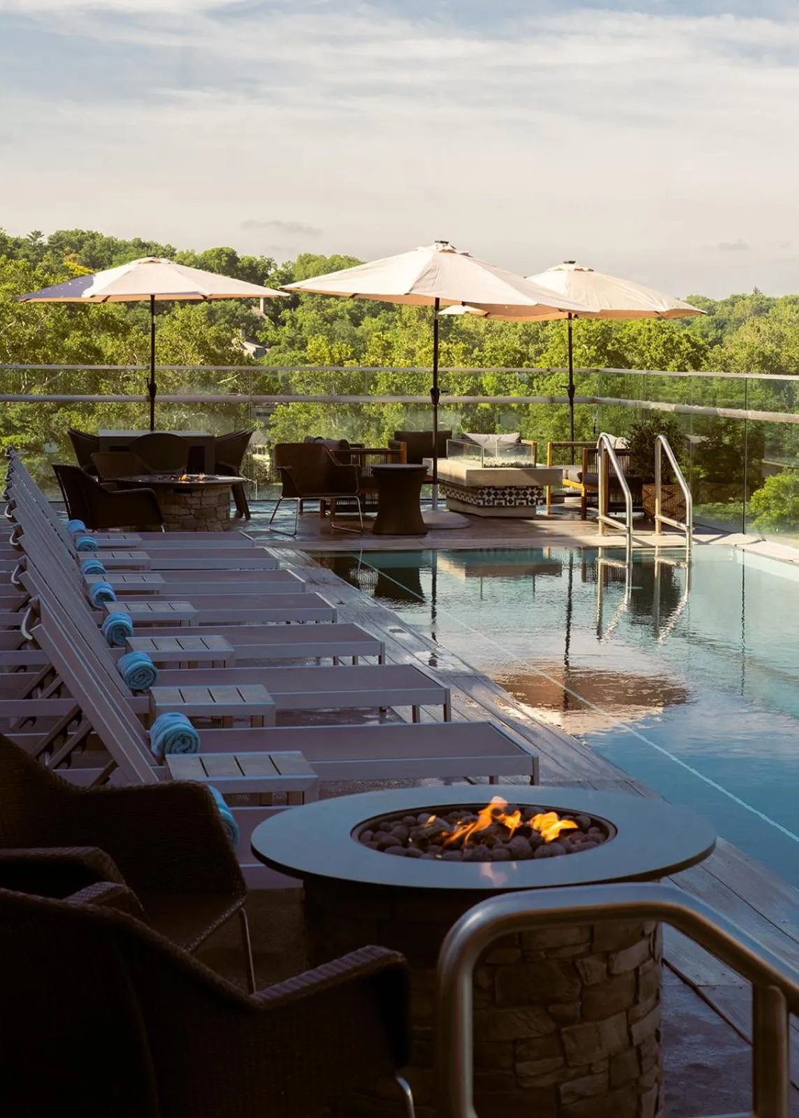 Swimming pool in The Fontaine