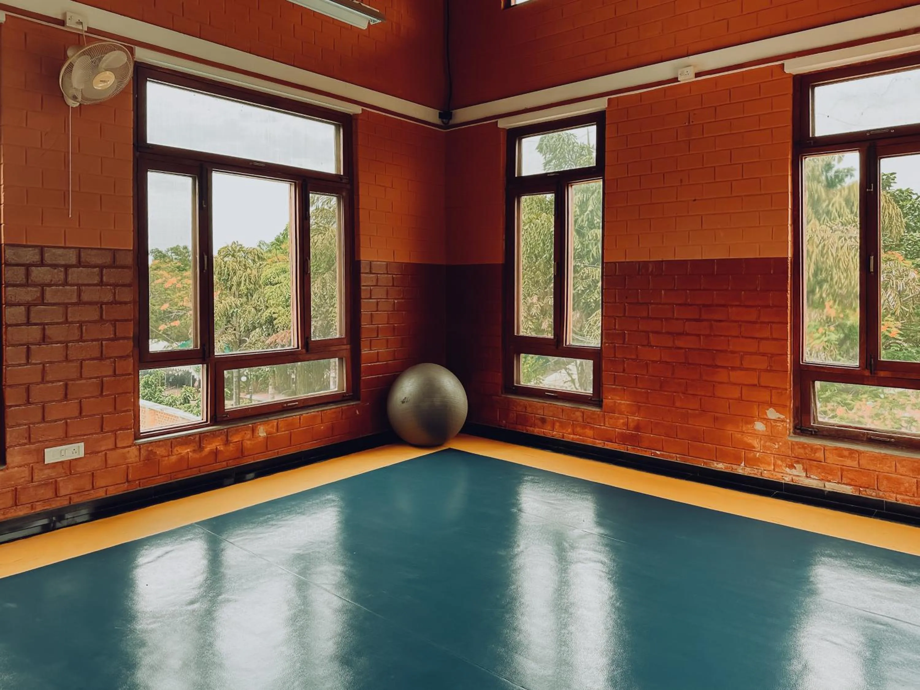 Fitness centre/facilities in Olde Bangalore Resort and Wellness Center