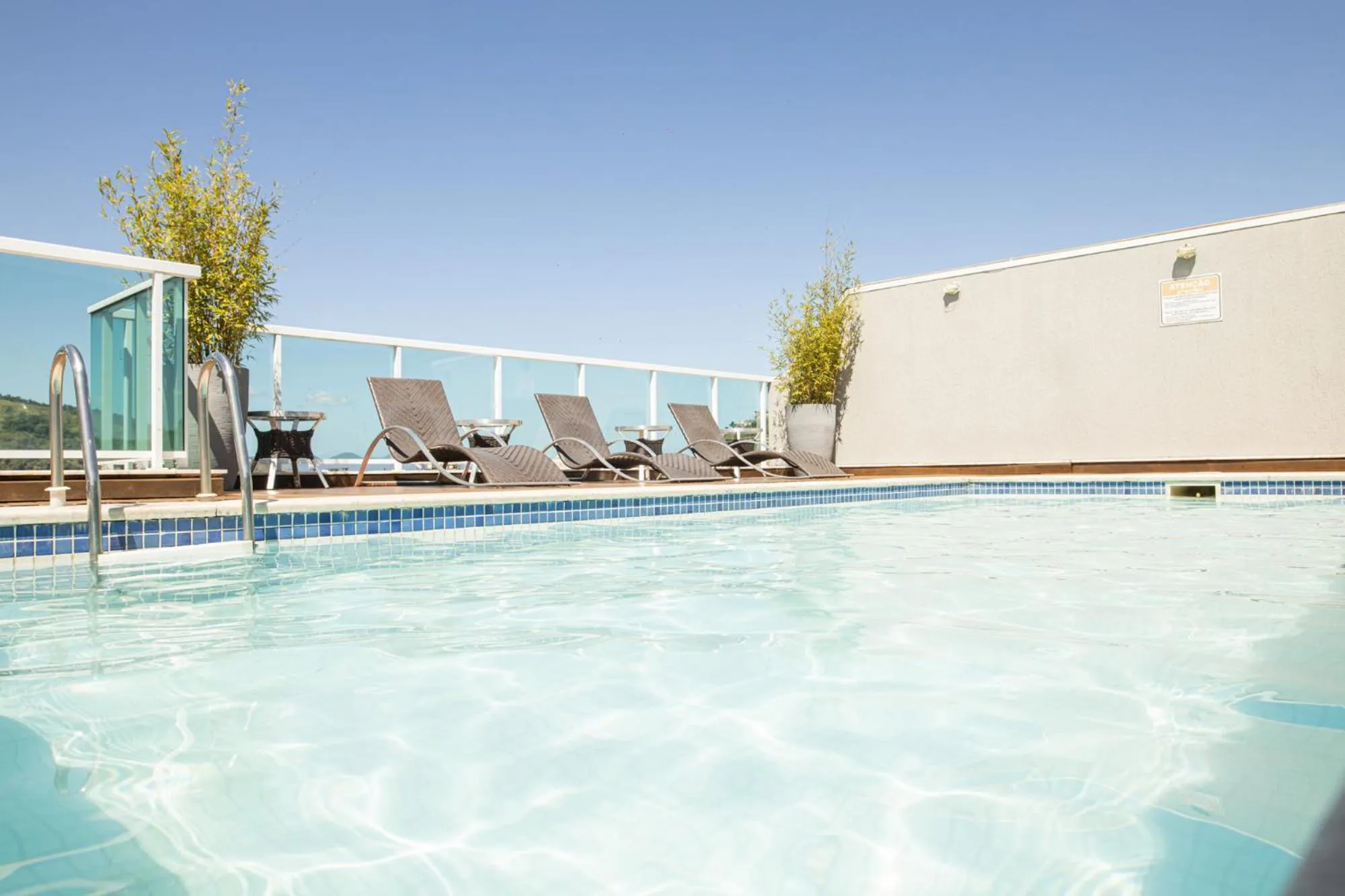 Swimming pool in Angra Beach Hotel