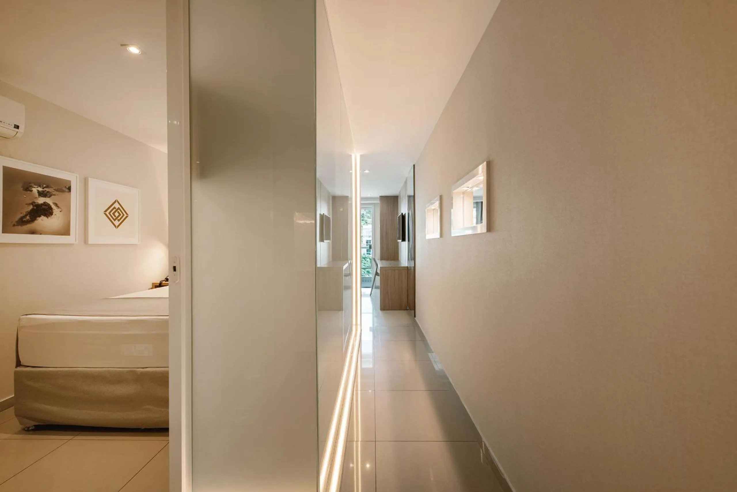 Photo of the whole room in Angra Beach Hotel