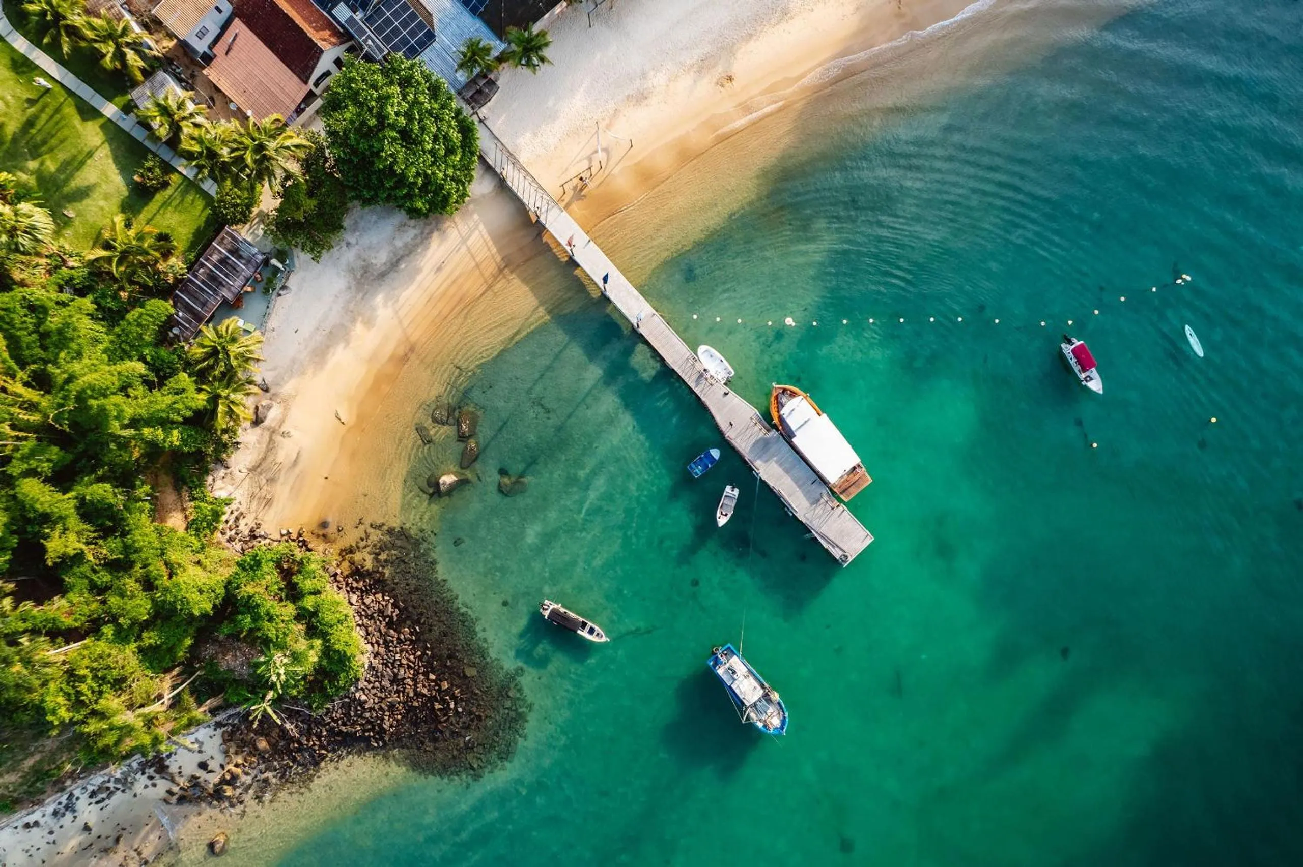 Beach in Angra Beach Hotel