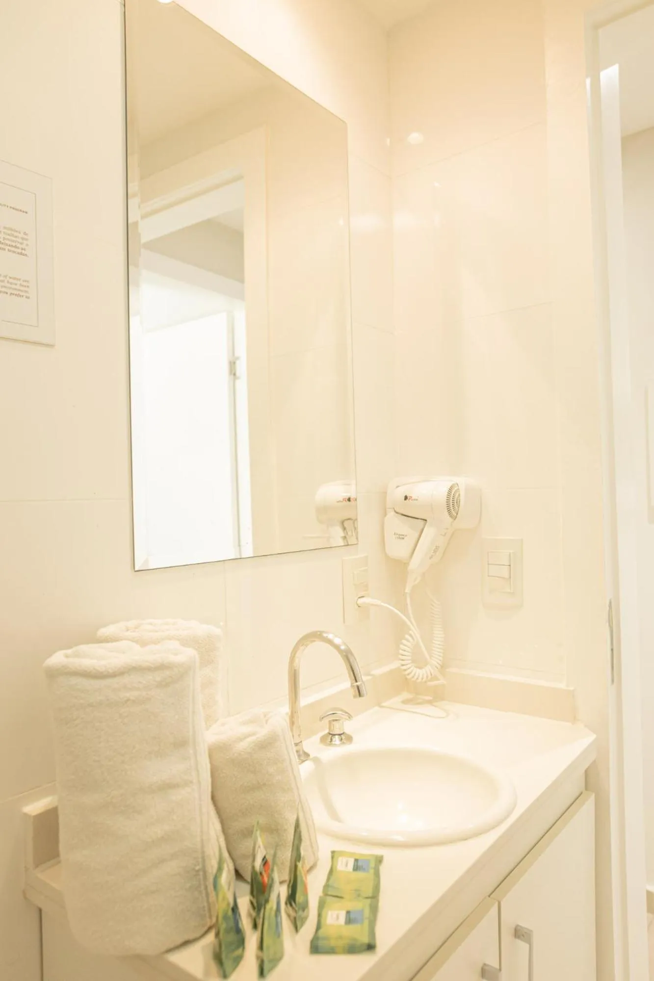 Bathroom in Angra Beach Hotel