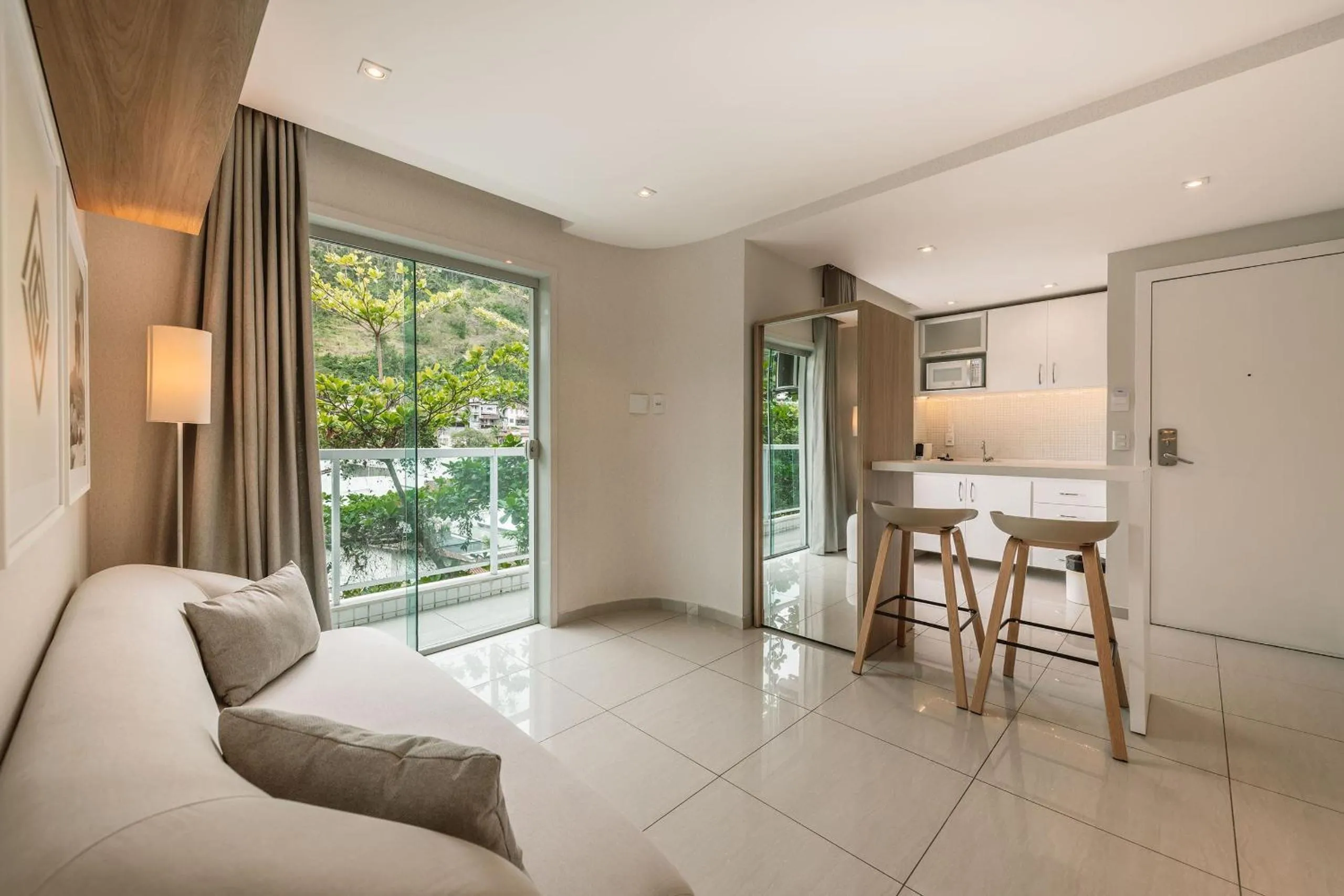 Kitchen or kitchenette in Angra Beach Hotel