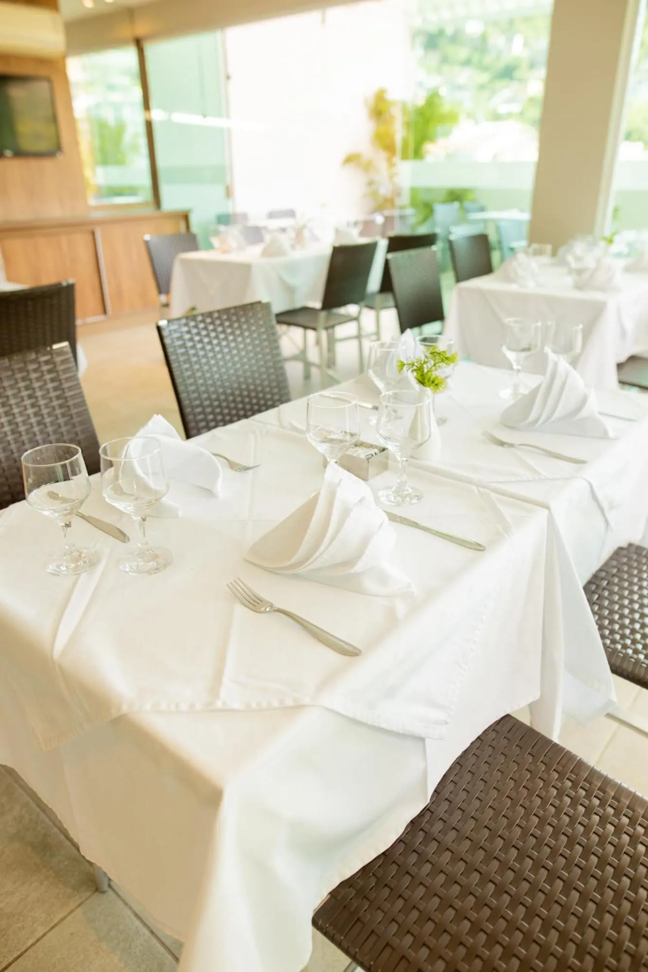 Restaurant/places to eat in Angra Beach Hotel