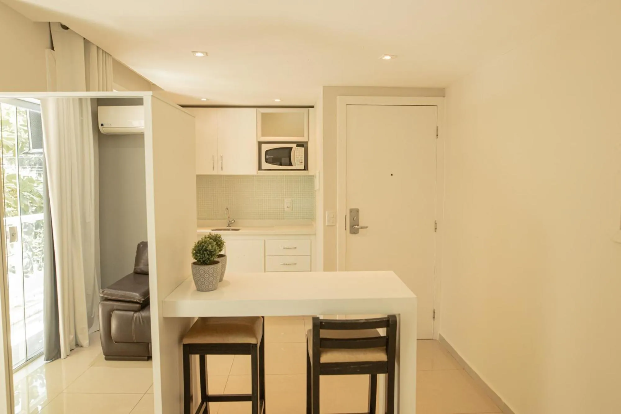 Communal kitchen in Angra Beach Hotel