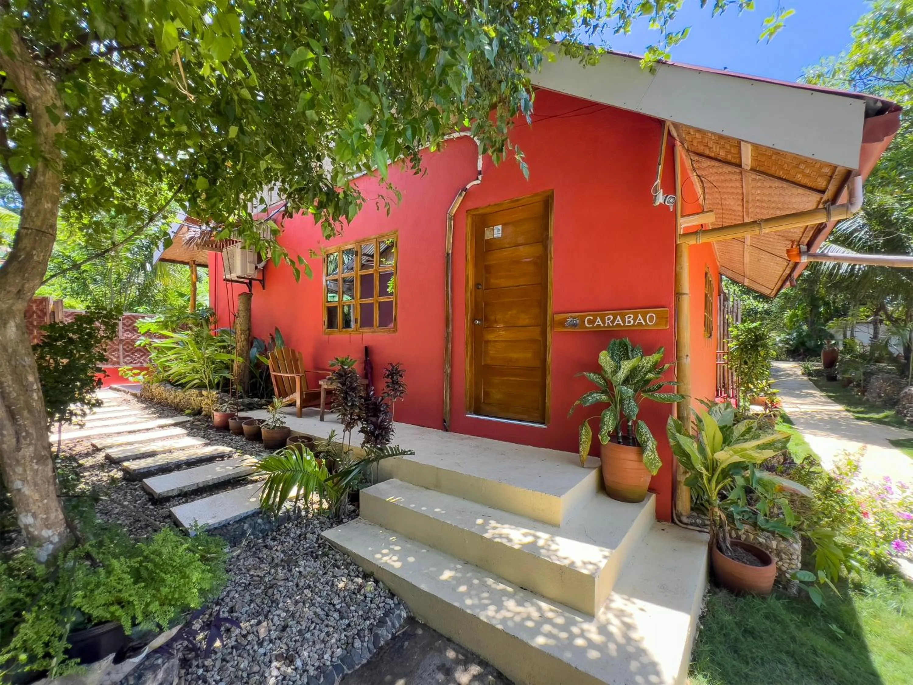 Facade/entrance in Nakabalo Guesthouse & Restaurant