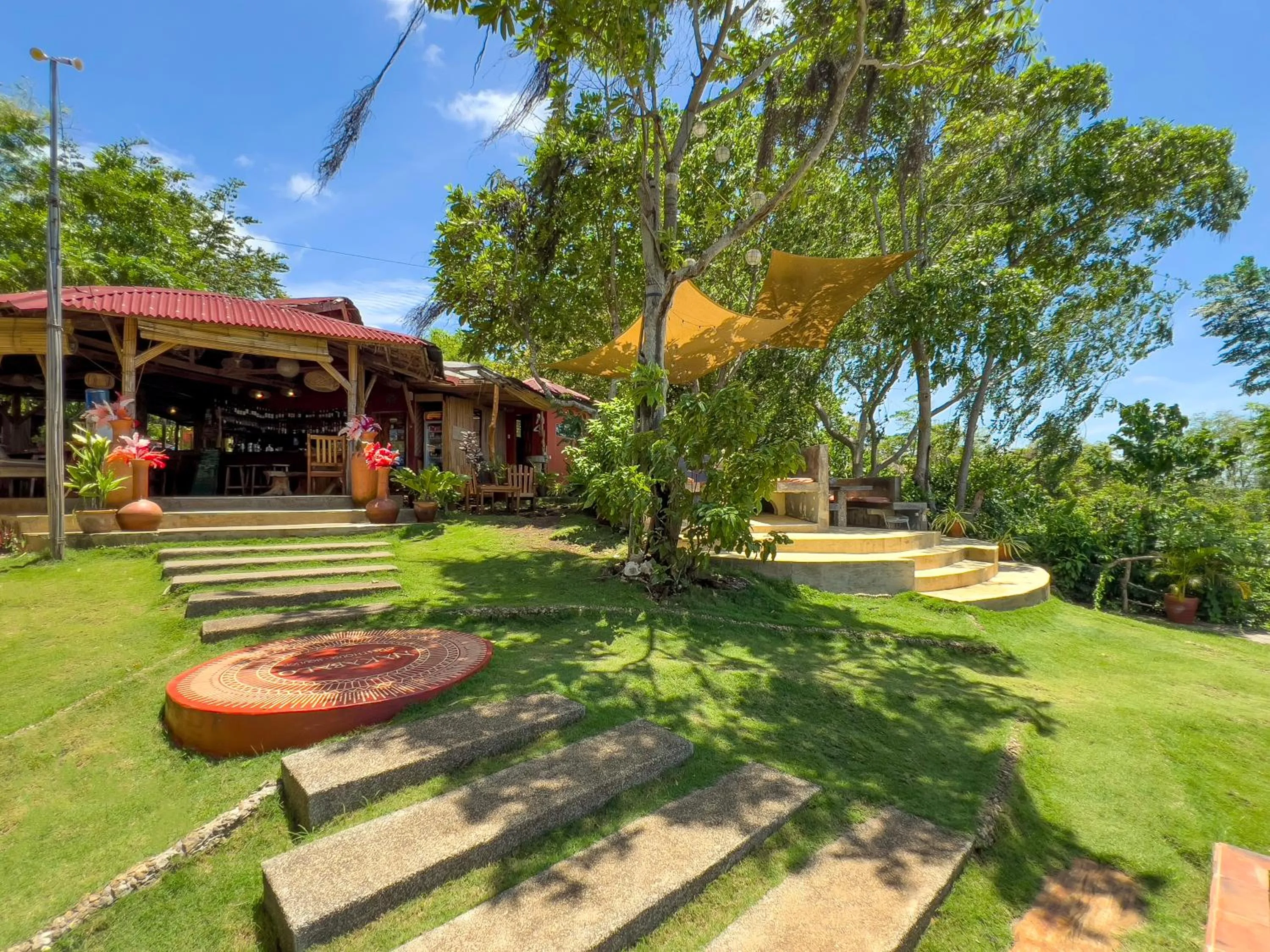 Restaurant/places to eat in Nakabalo Guesthouse & Restaurant