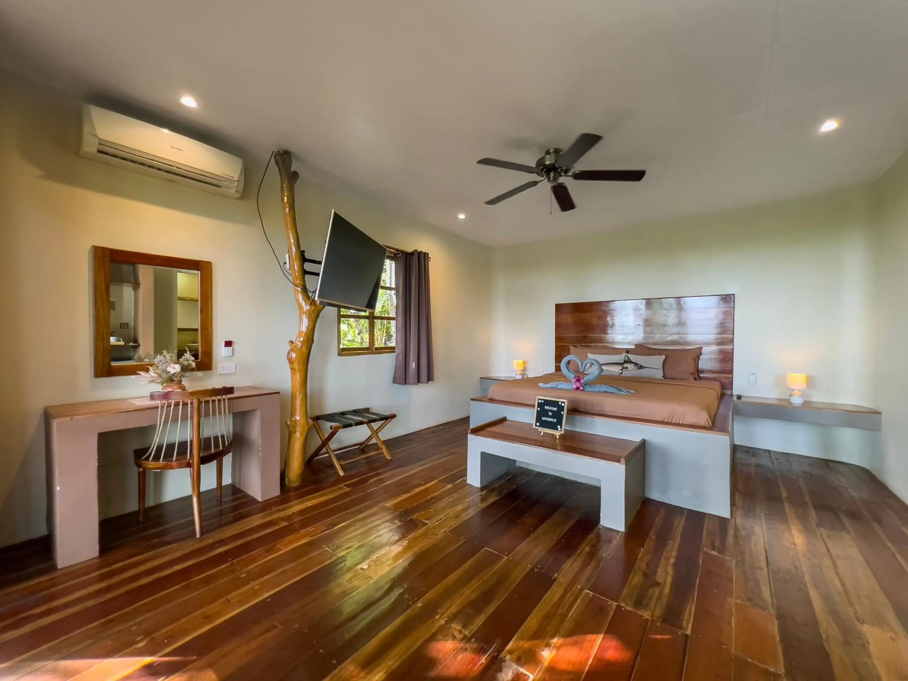 Bedroom, Bed in Nakabalo Guesthouse & Restaurant