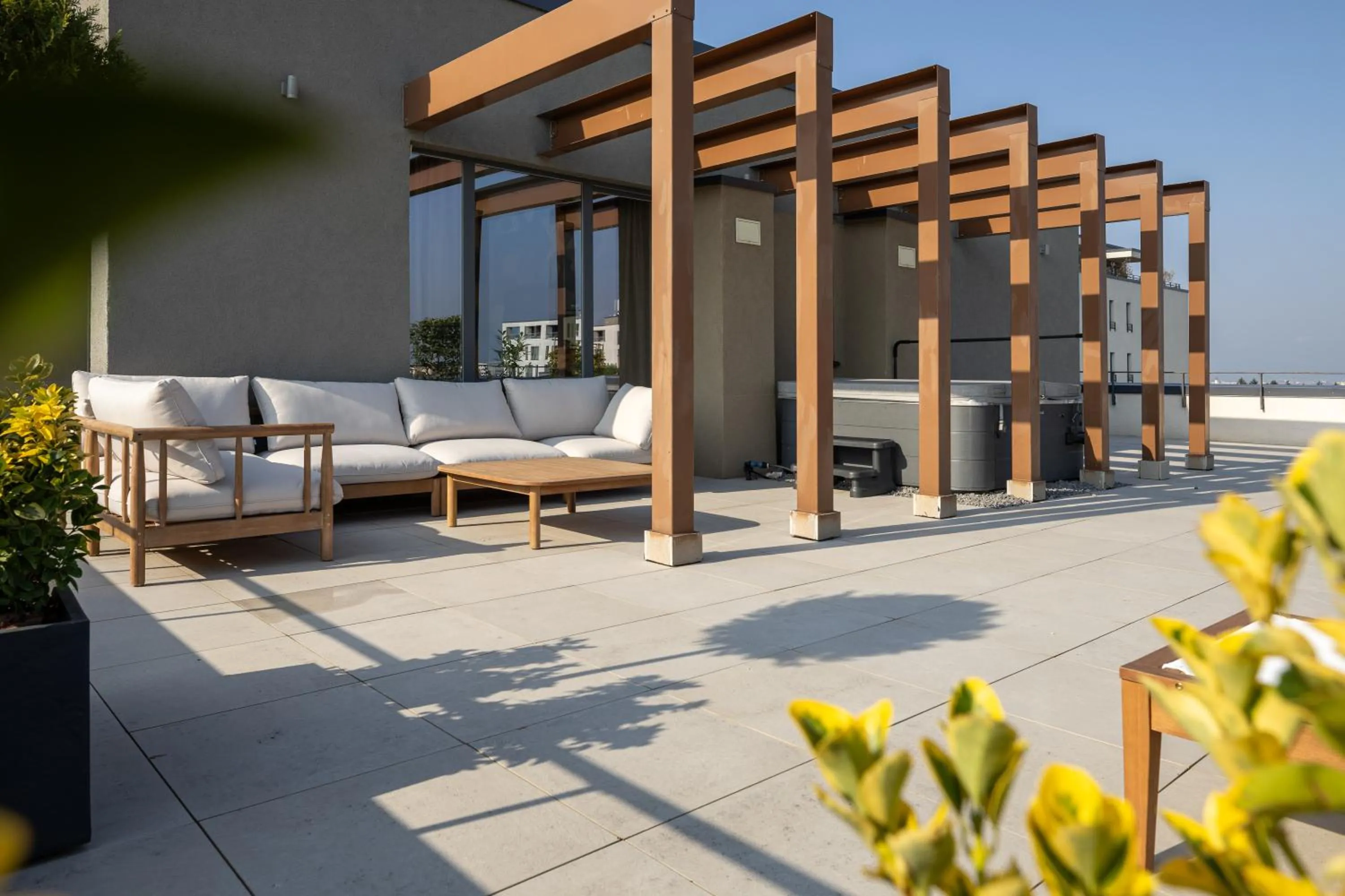 The Alley by Kanopian