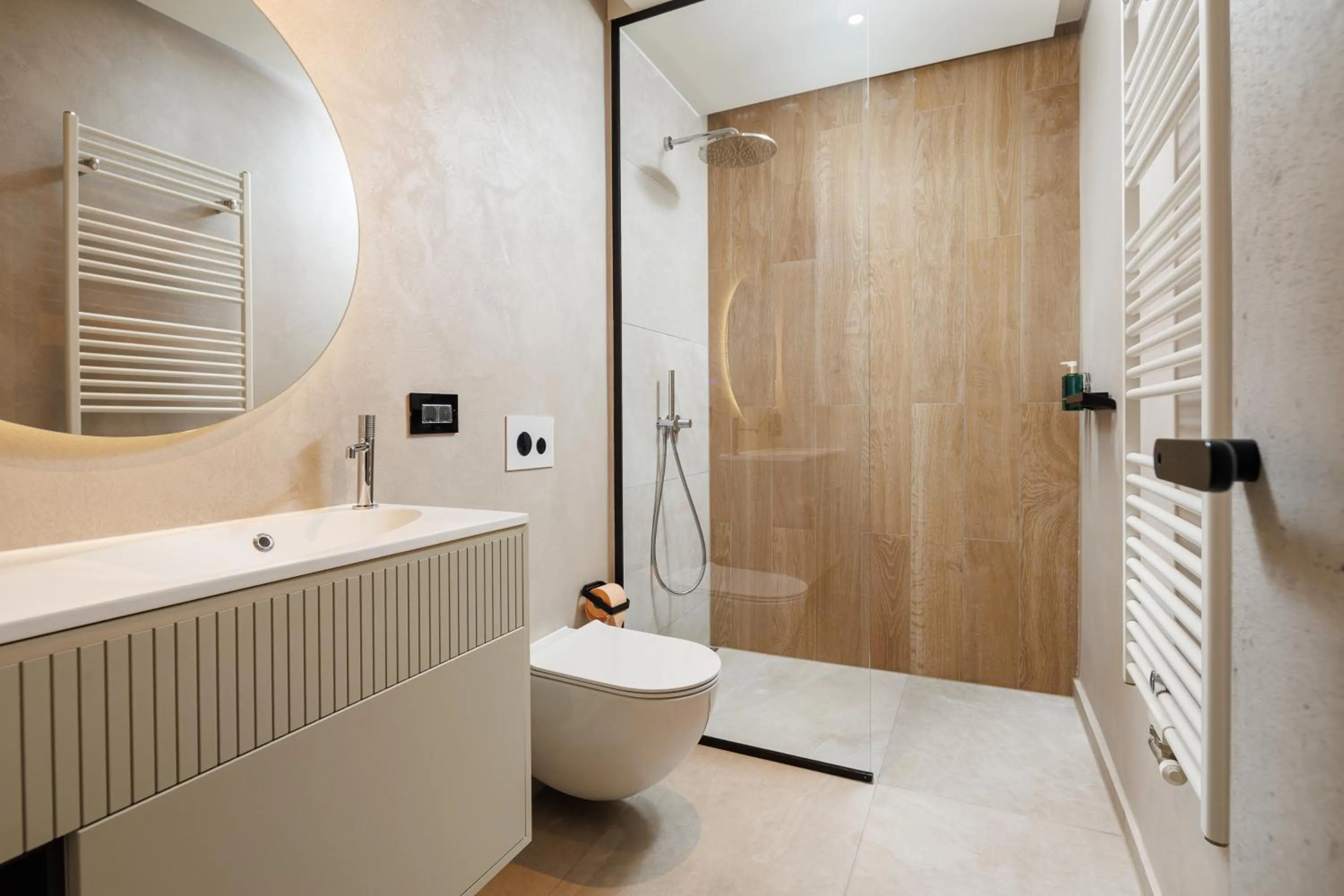 Bathroom in The Alley by Kanopian