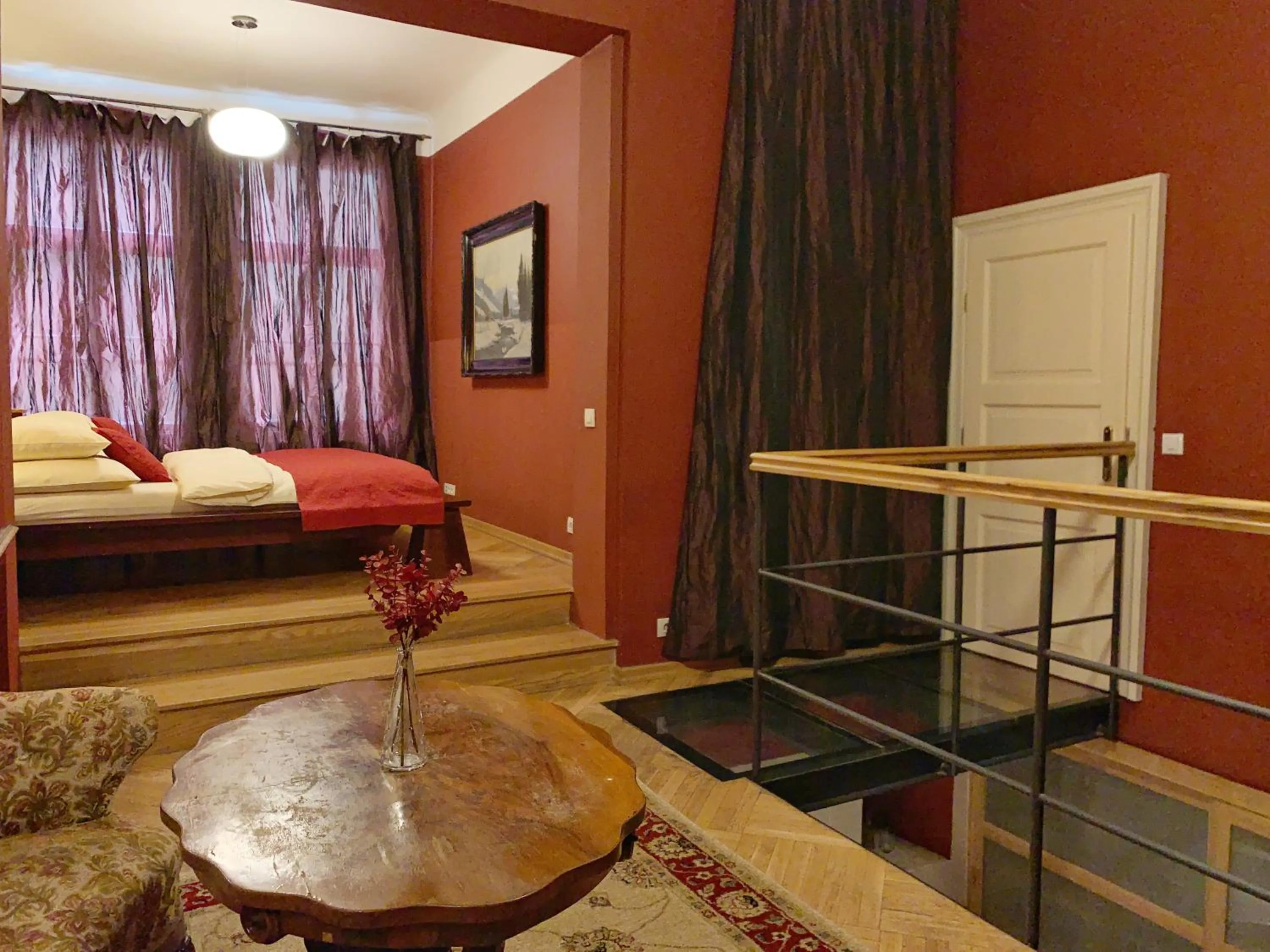 Living room, Bed in Small Luxury Palace Residence