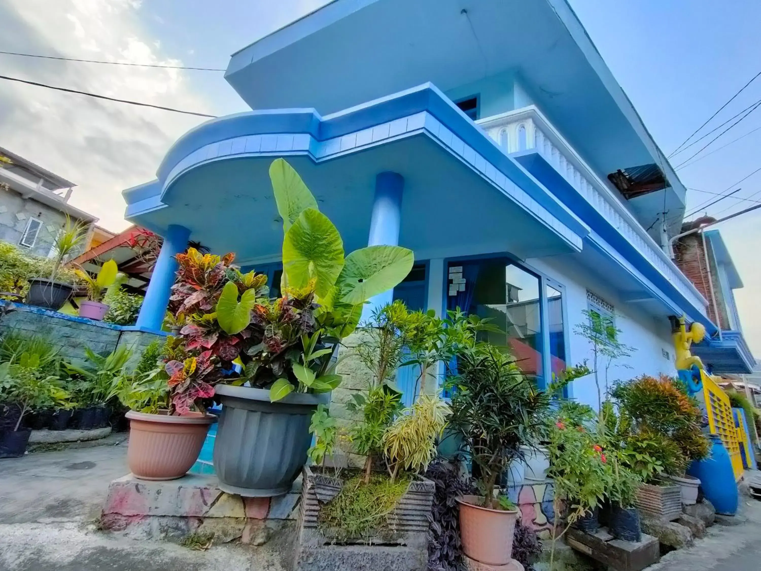 Property building in Blue Nineteen RedPartner Property building in Blue Nineteen RedPartner