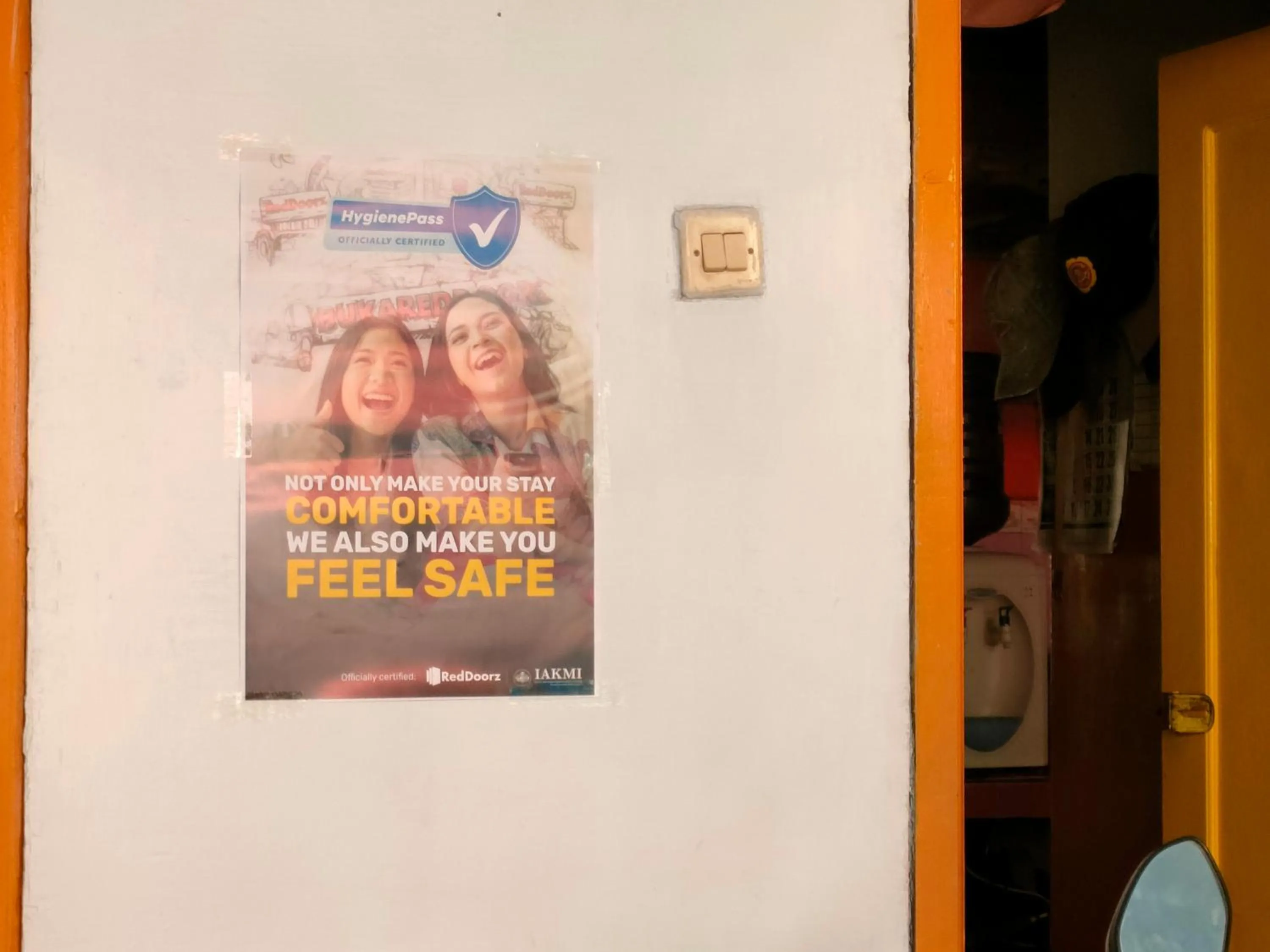 Certificate/Award in Blue Nineteen RedPartner