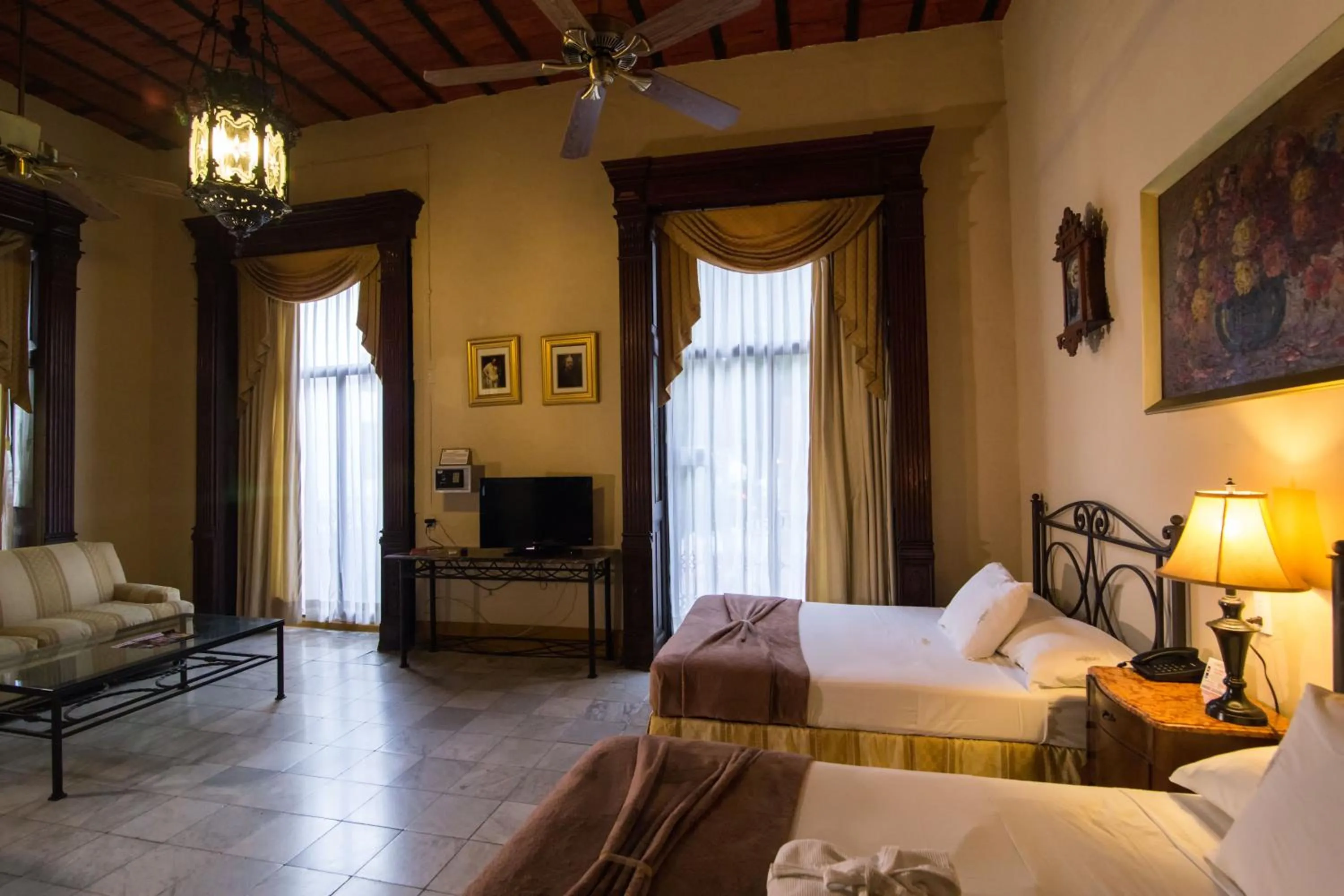 Bed in El Gran Hotel