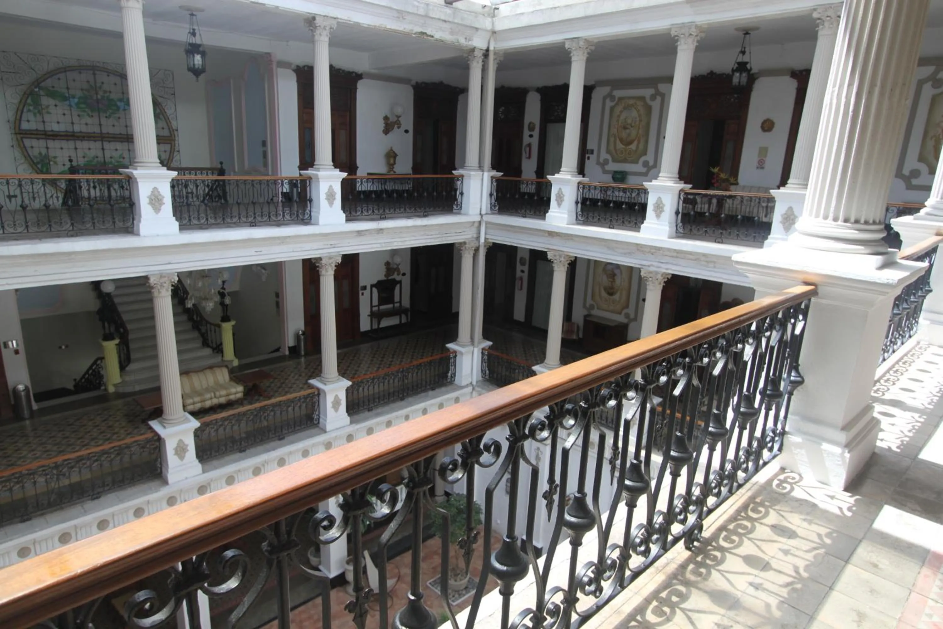 Other in El Gran Hotel