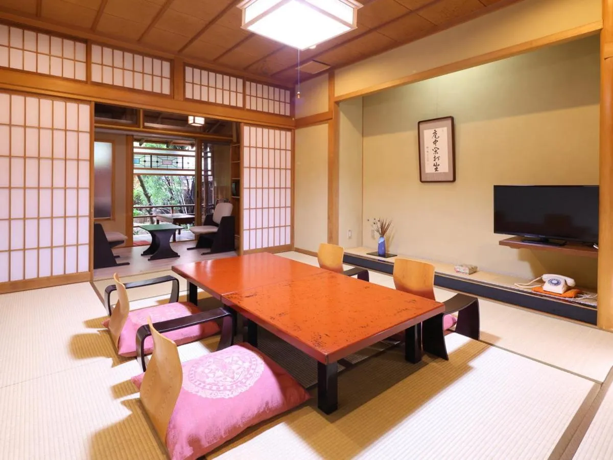 Seating area in Kamiyamada Hotel