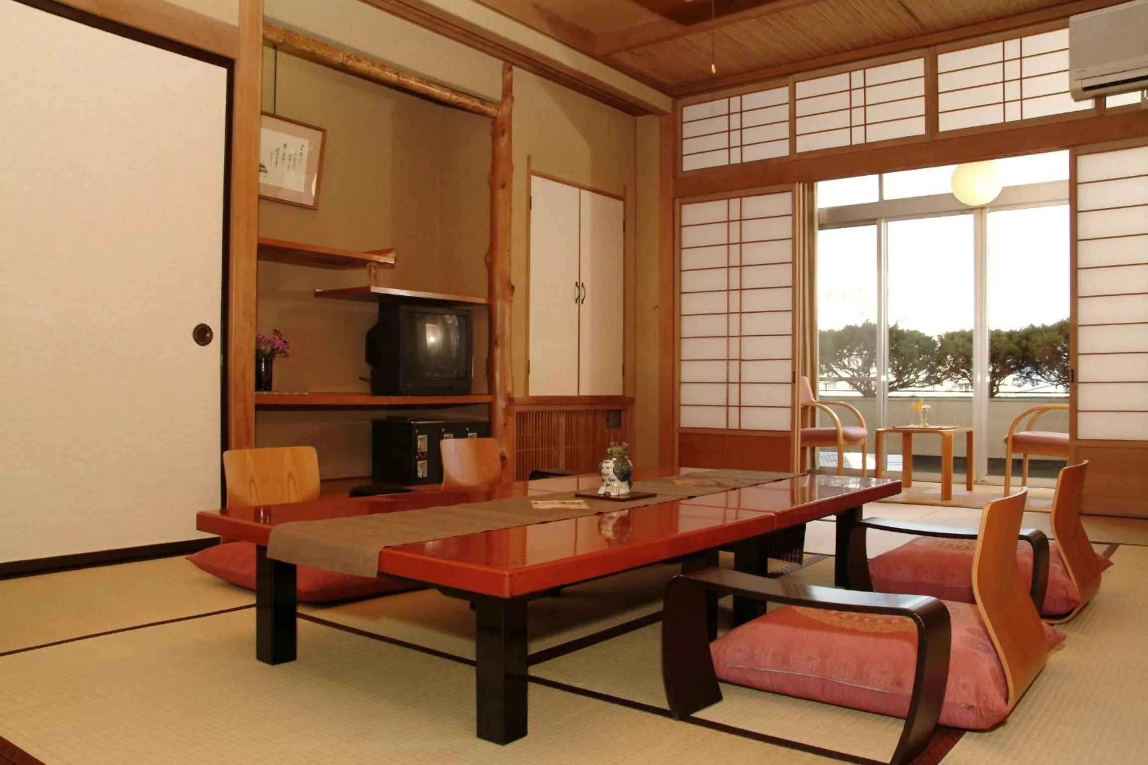 Photo of the whole room in Kamiyamada Hotel