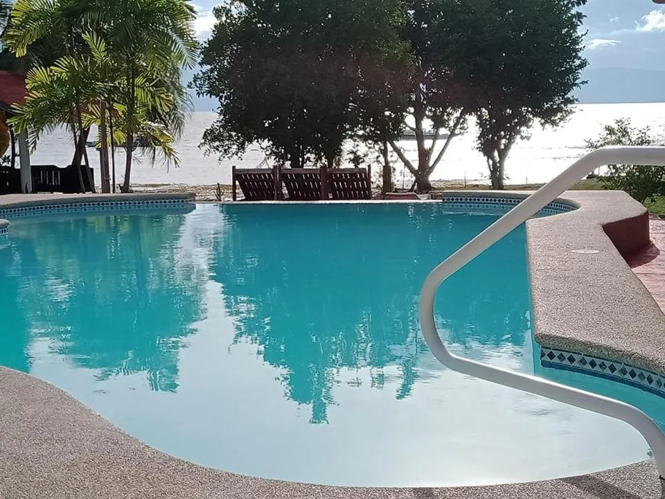 Bonita Oasis Beach Resort