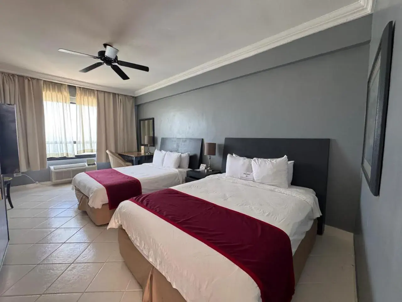 Bed in Ramada by Wyndham Princess Belize City Bed in Ramada by Wyndham Princess Belize City