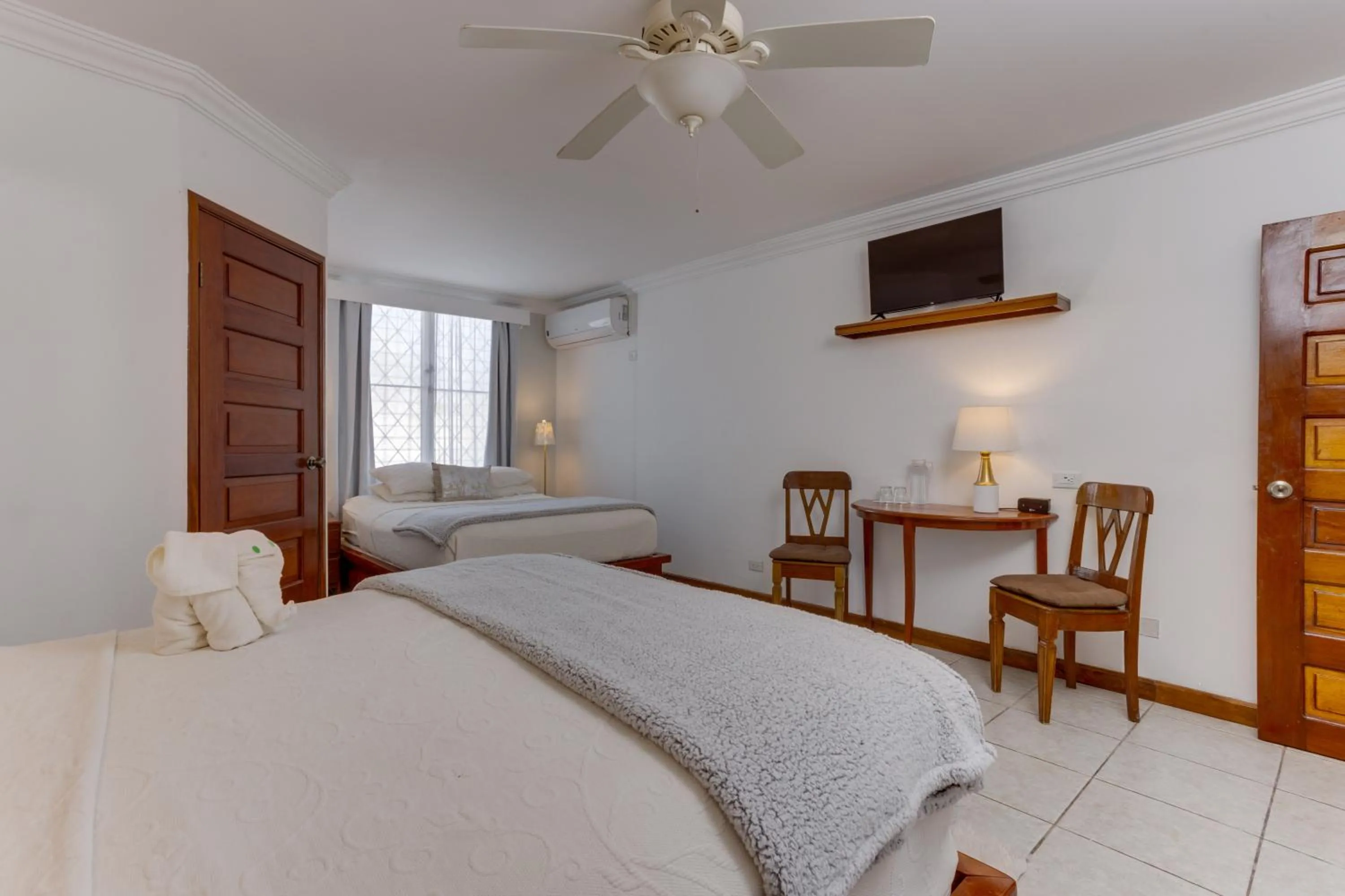 Bedroom, Bed in Villa Boscardi