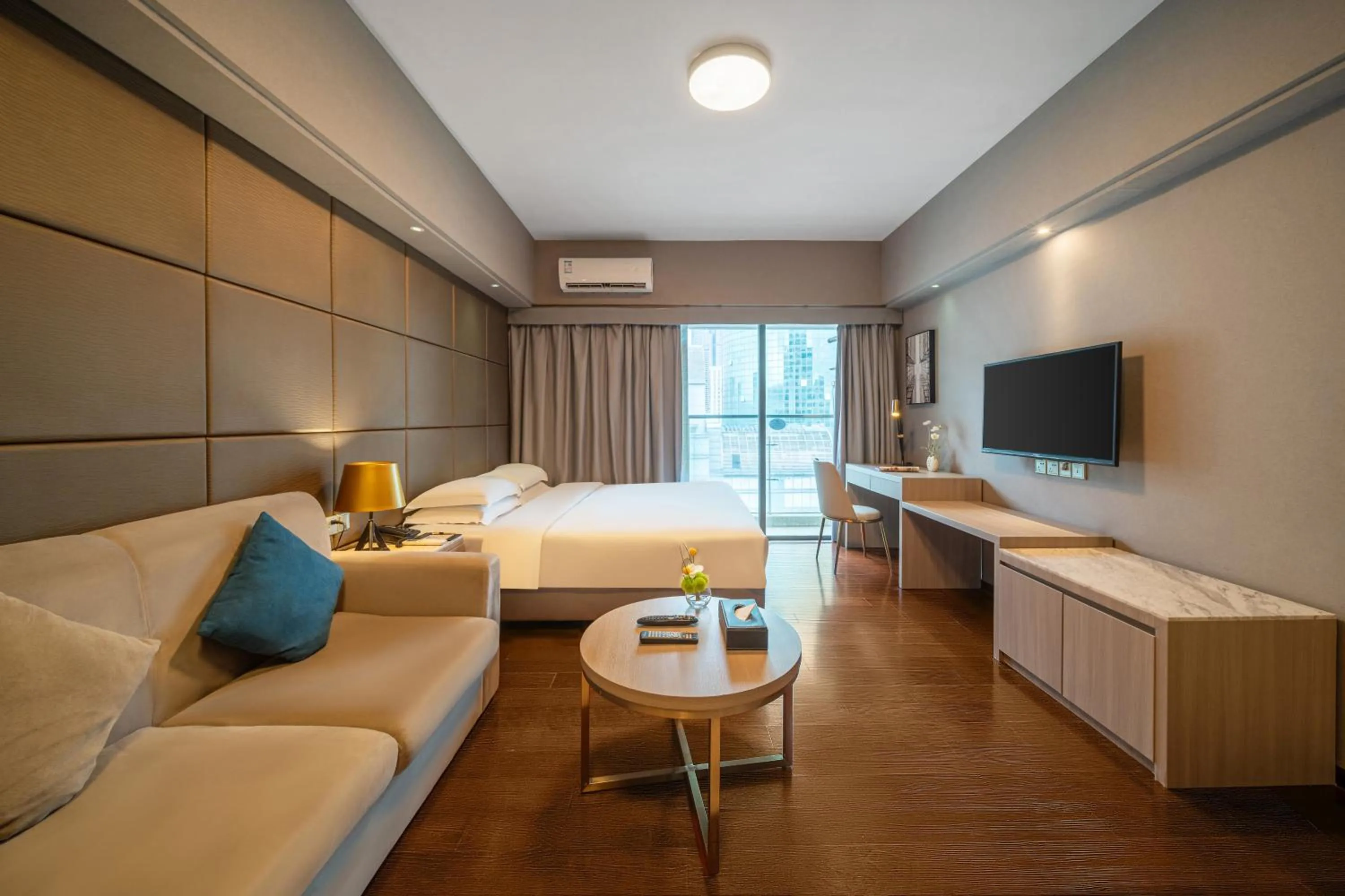 TV and multimedia in Foshan Poltton International Serviced Apartment