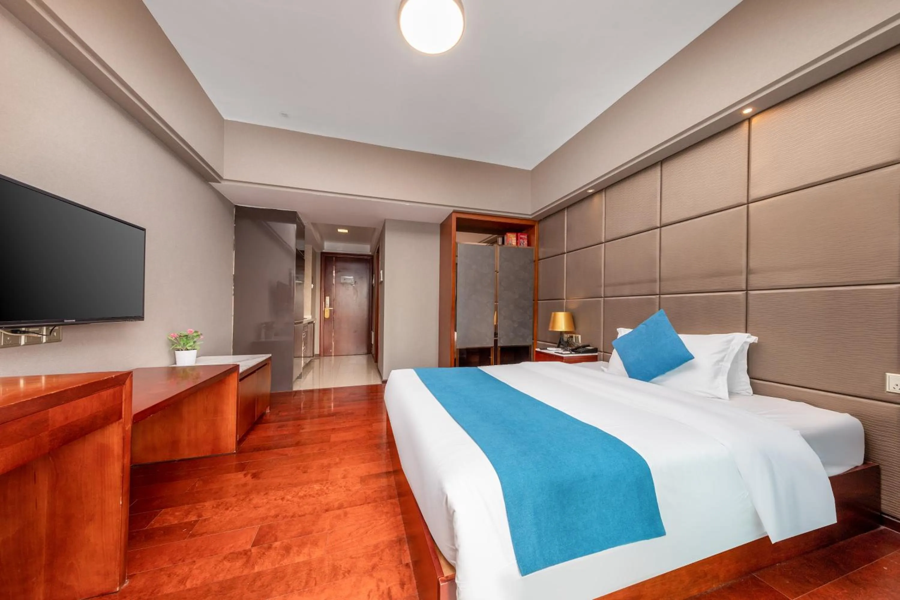 Photo of the whole room, Bed in Foshan Poltton International Serviced Apartment