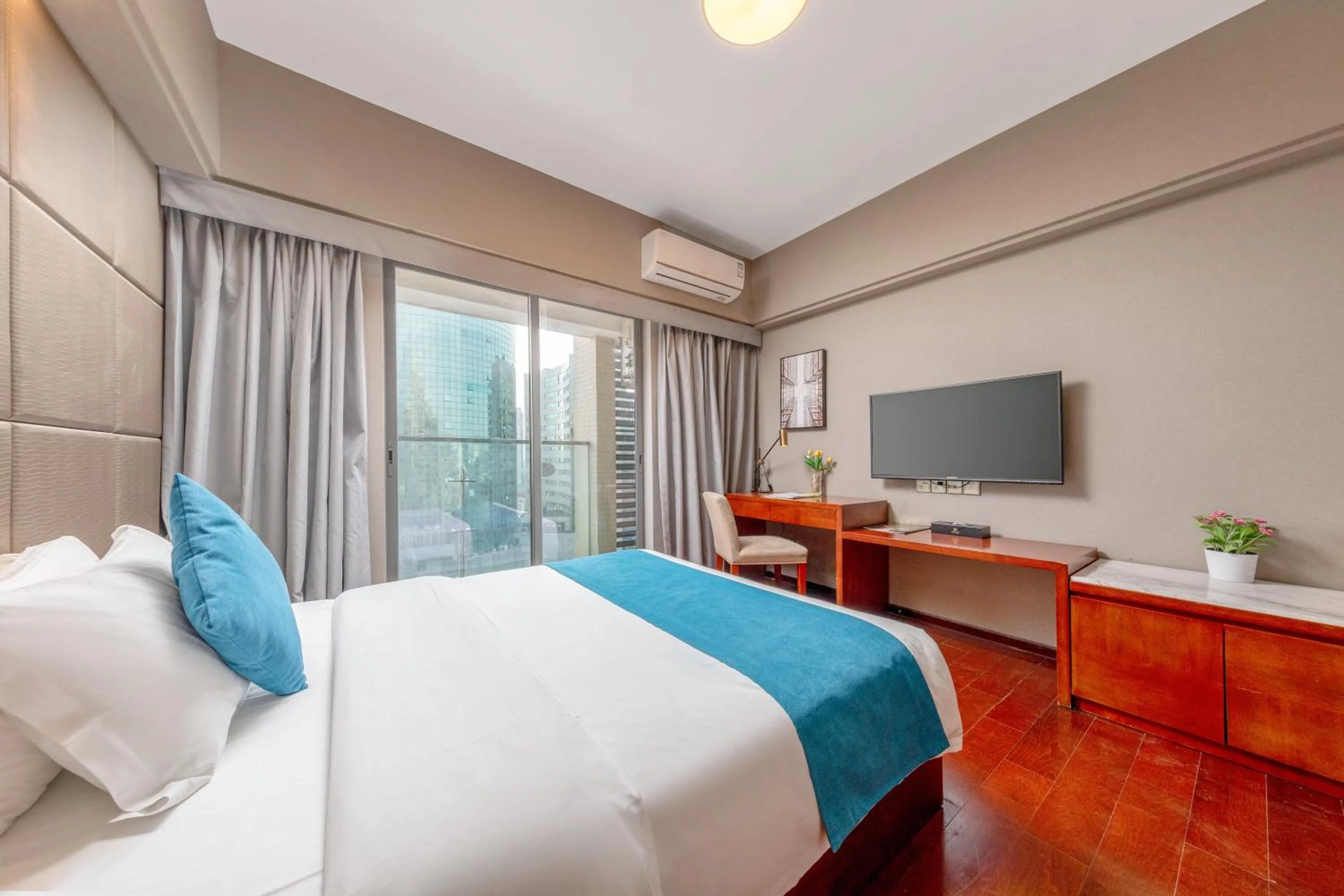 Photo of the whole room, Bed in Foshan Poltton International Serviced Apartment
