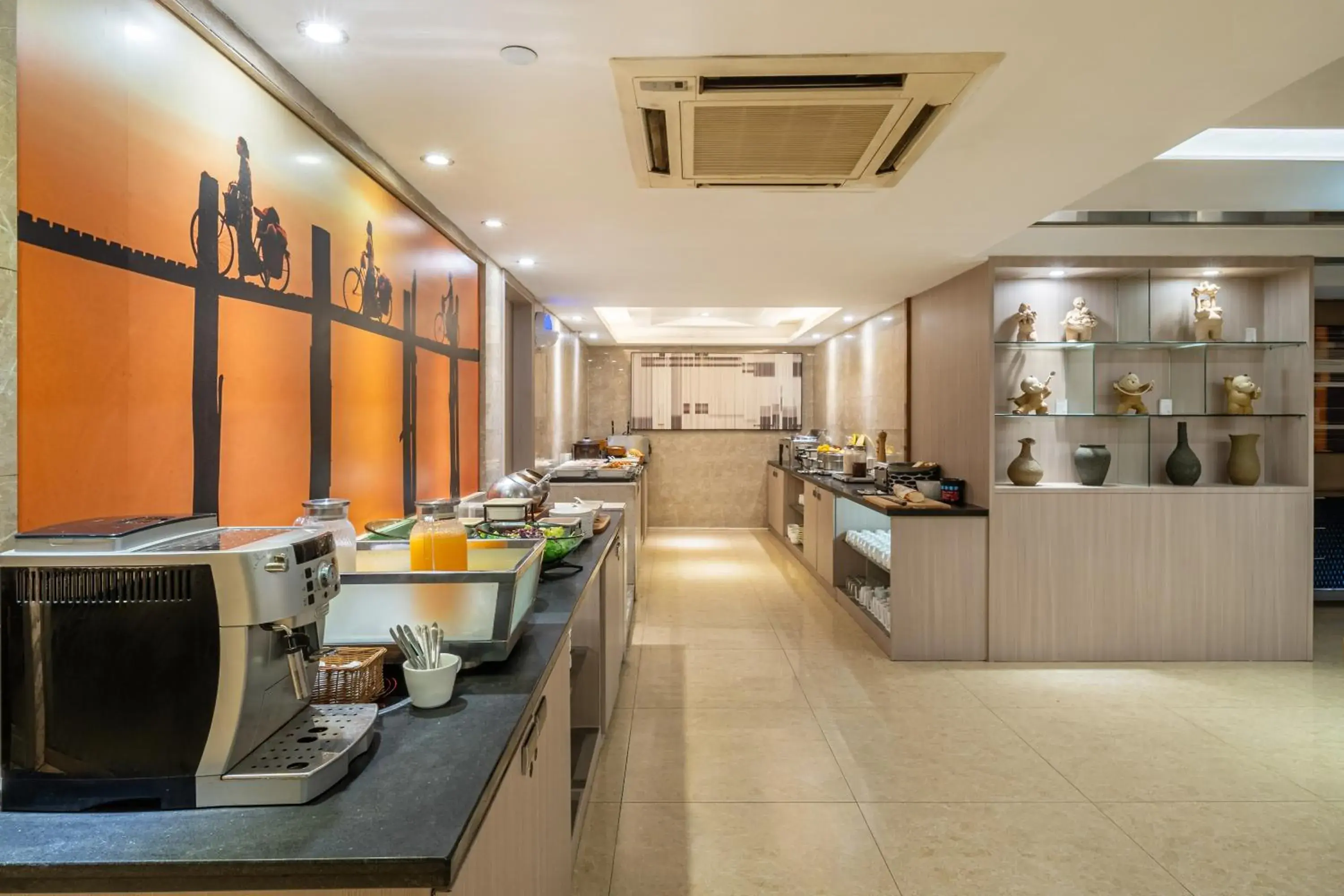 Restaurant/places to eat in Foshan Poltton International Serviced Apartment-Canton fair free shuttle bus Restaurant/places to eat in Foshan Poltton International Serviced Apartment-Canton fair free shuttle bus