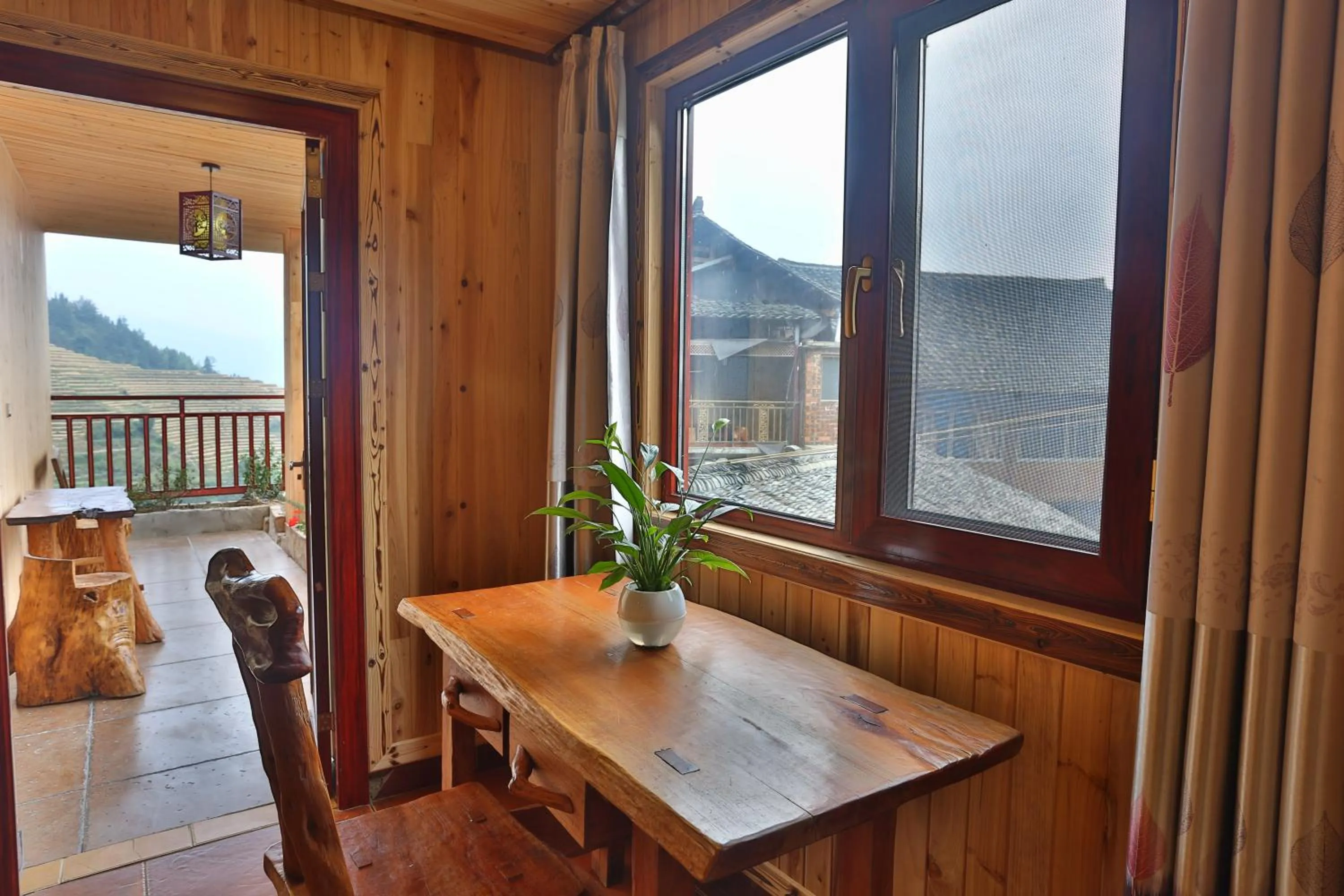 Mountain view in Longji Holiday Hotel