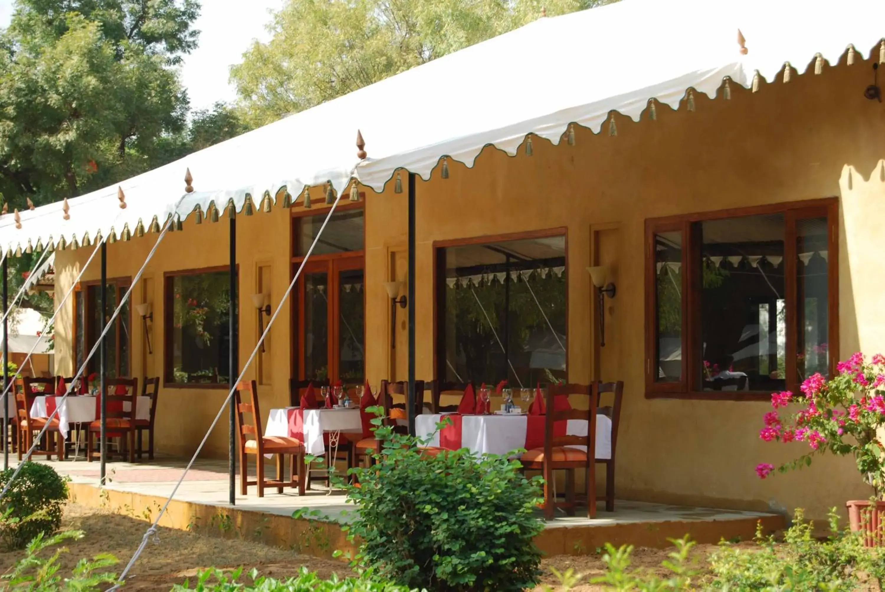 Restaurant/places to eat in Samode Bagh Restaurant/places to eat in Samode Bagh