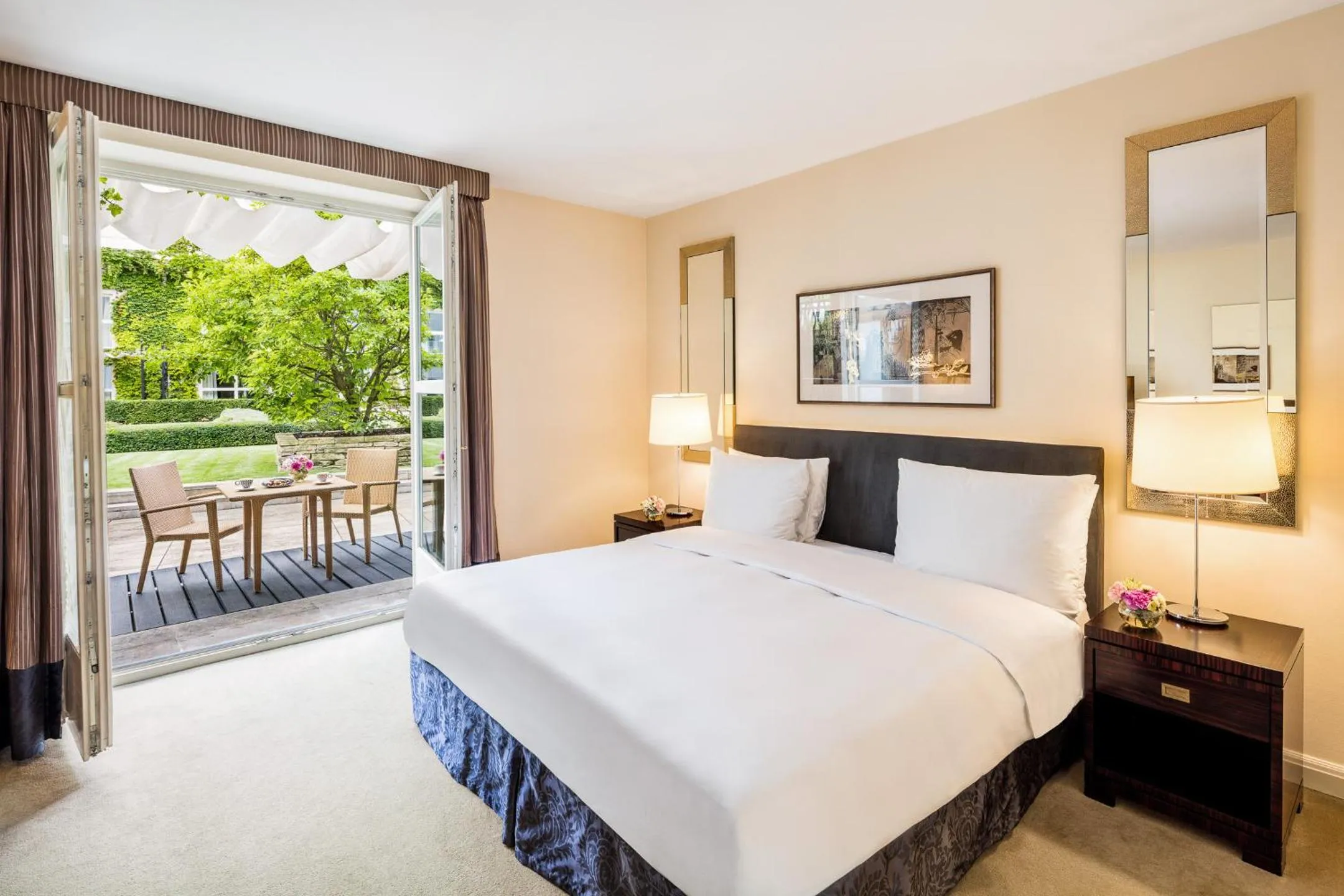 Balcony/Terrace, Bed in Mandarin Oriental, Prague