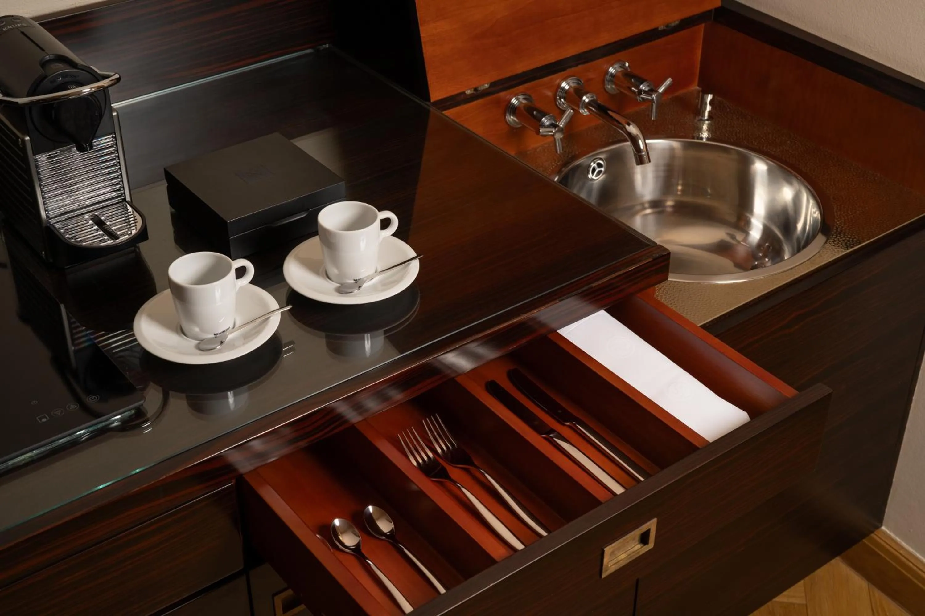 Coffee/tea facilities in Mandarin Oriental, Prague