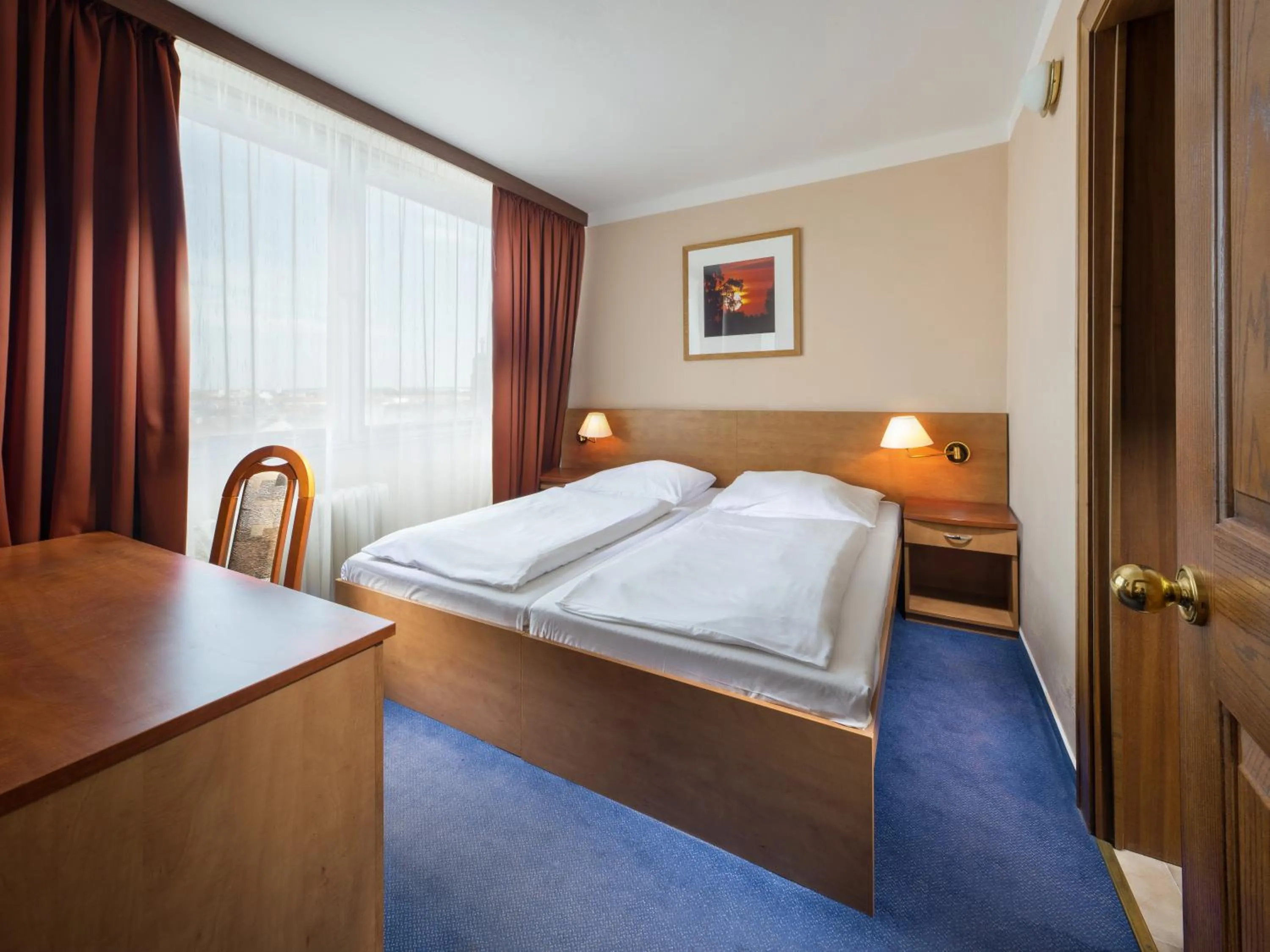 Bedroom, Bed in Hotel Cernigov