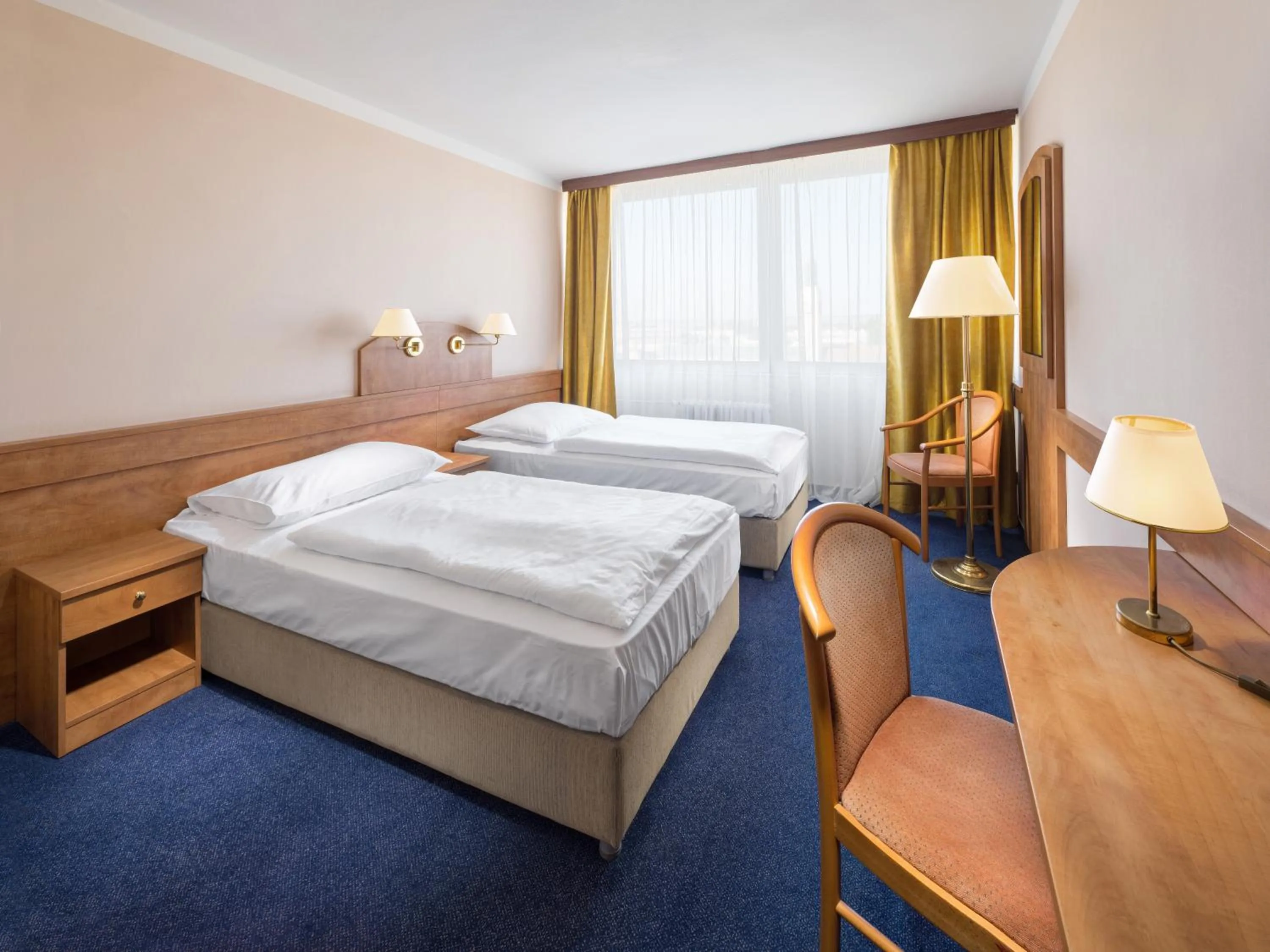 Bedroom, Bed in Hotel Cernigov