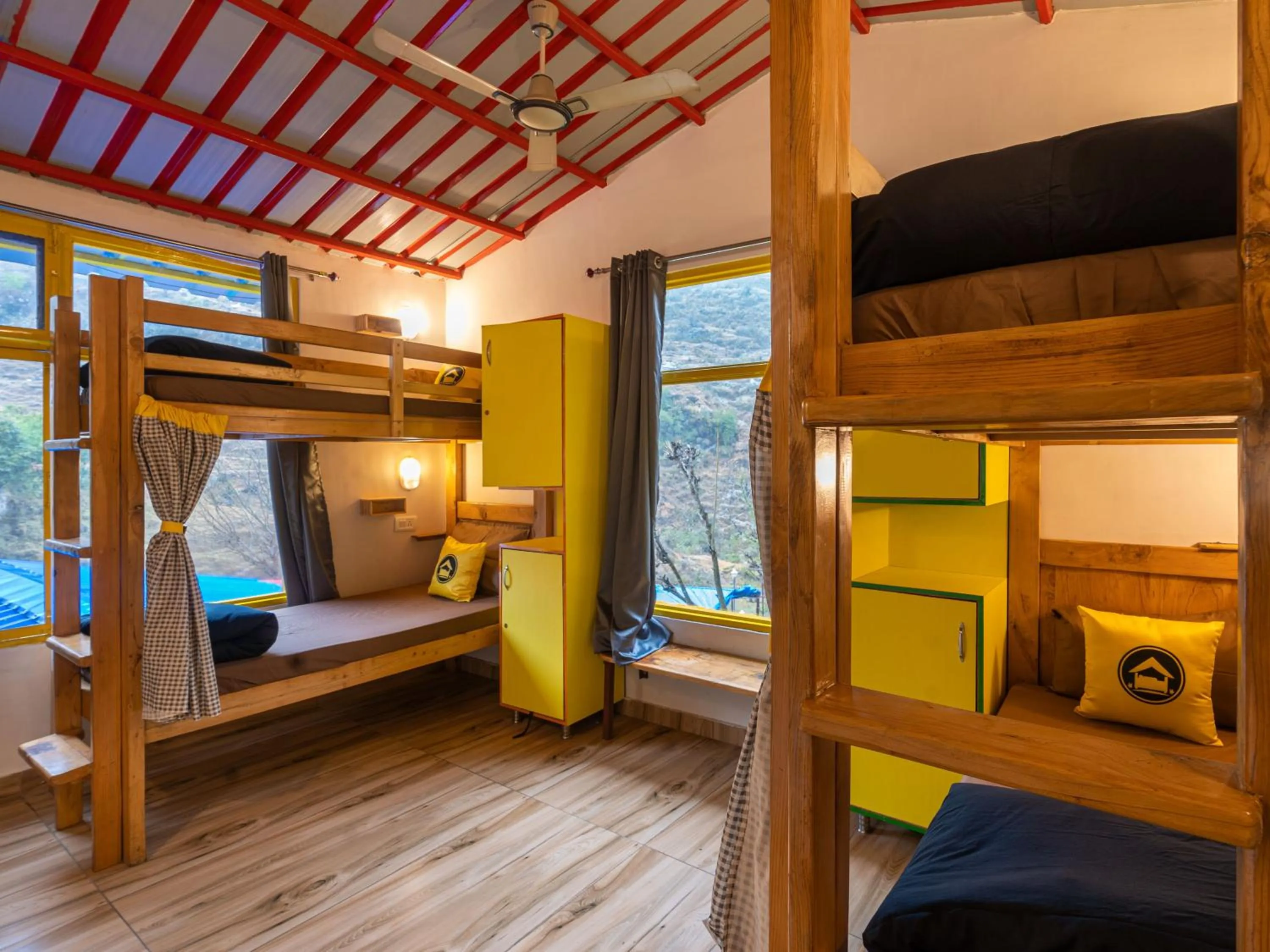bunk bed, Bed in The Hosteller Mussoorie By the Streamside, Kempty