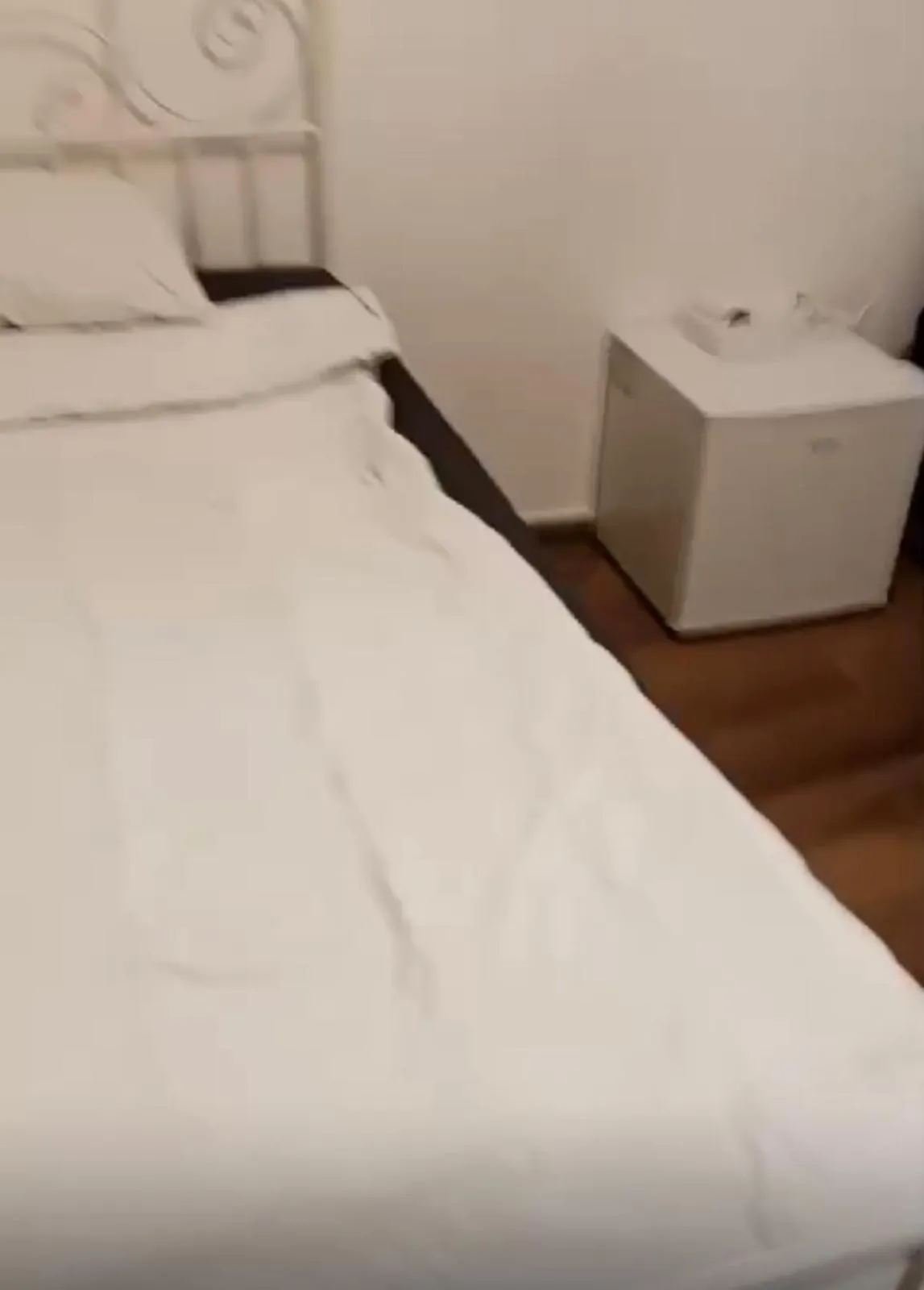 Bed in Central Accommodation budget by HR