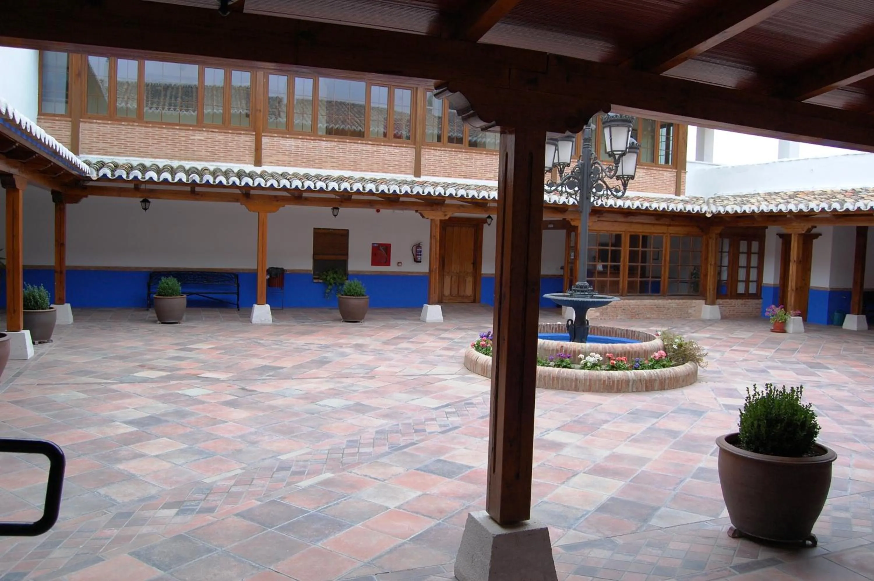Facade/entrance in Hotel El Cortijo de Daimiel