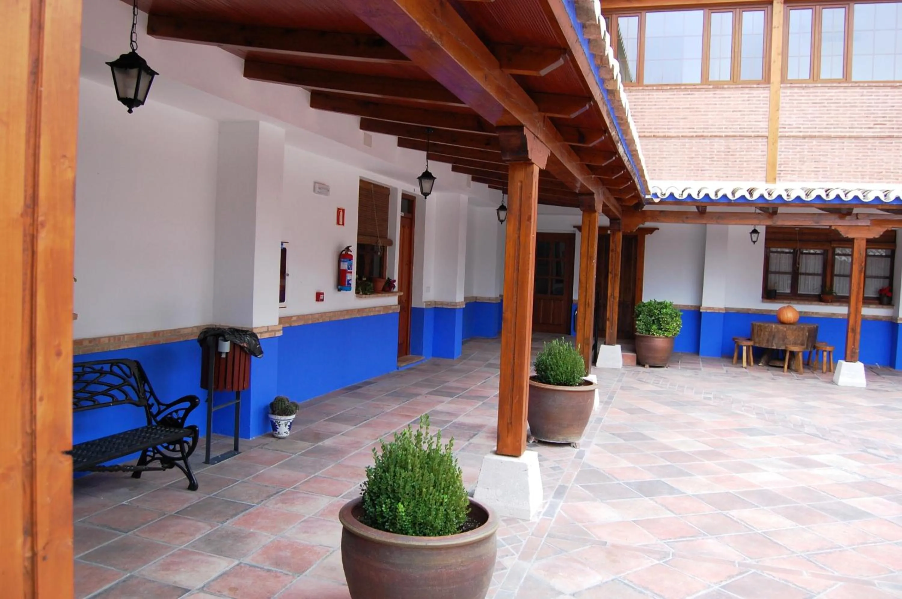 Facade/entrance in Hotel El Cortijo de Daimiel