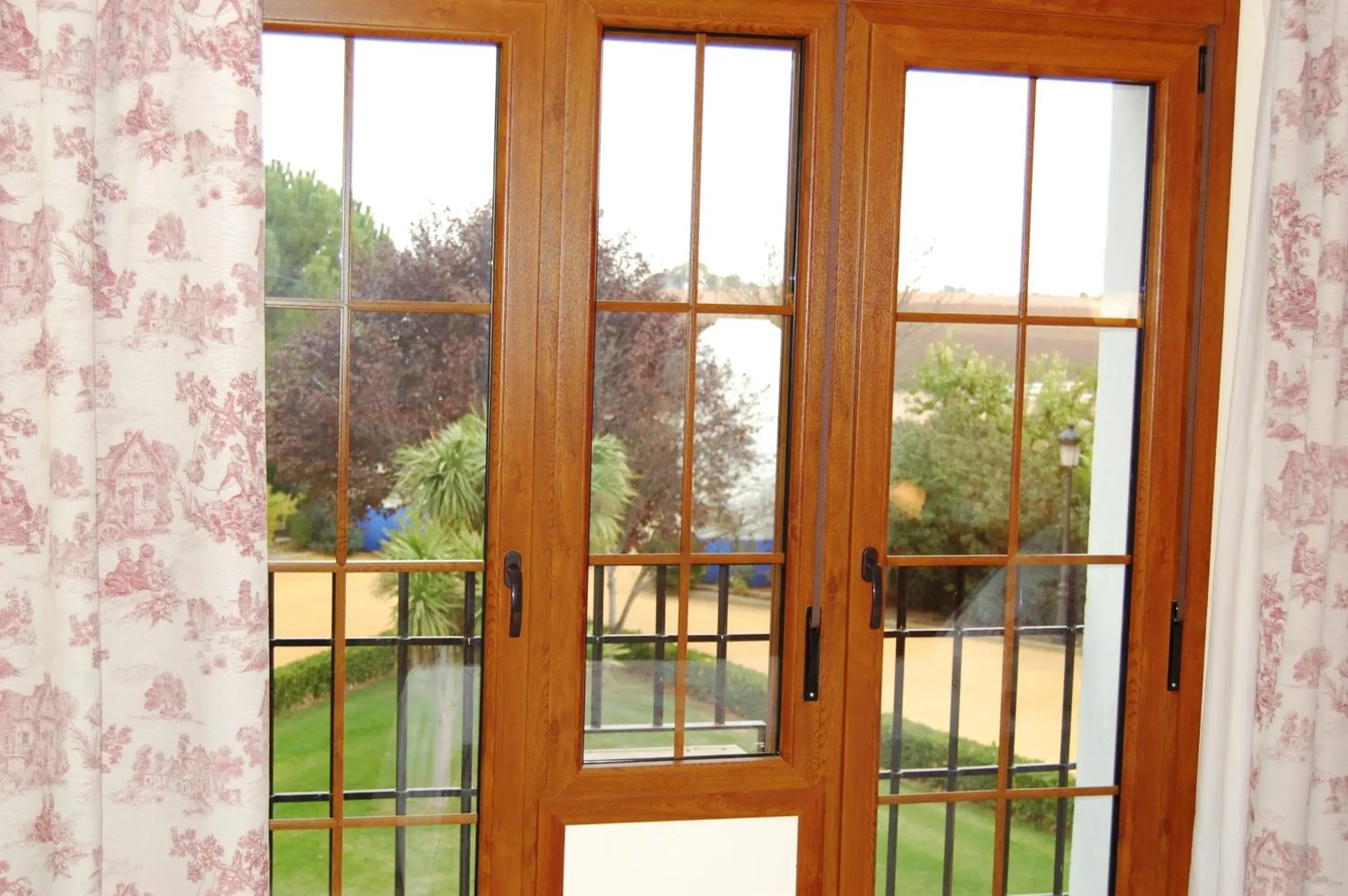 View (from property/room) in Hotel El Cortijo de Daimiel View (from property/room) in Hotel El Cortijo de Daimiel