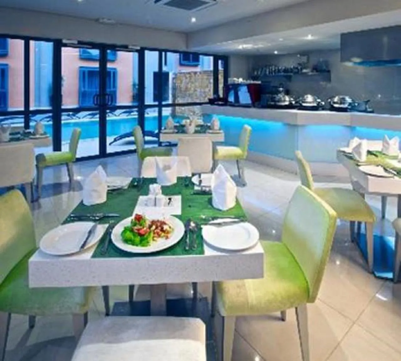 Restaurant/places to eat in The Wheatbaker