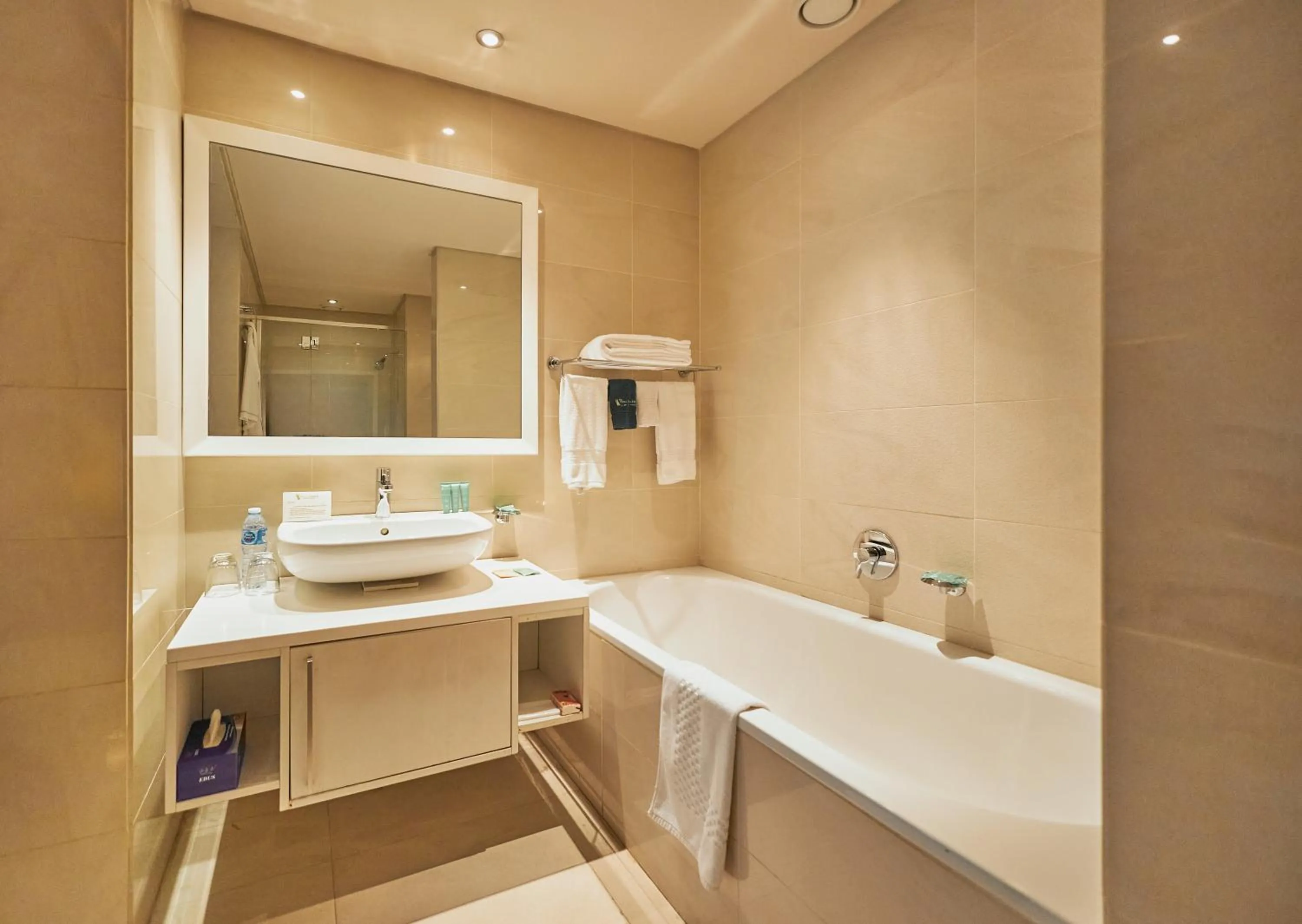 Bathroom in The Wheatbaker