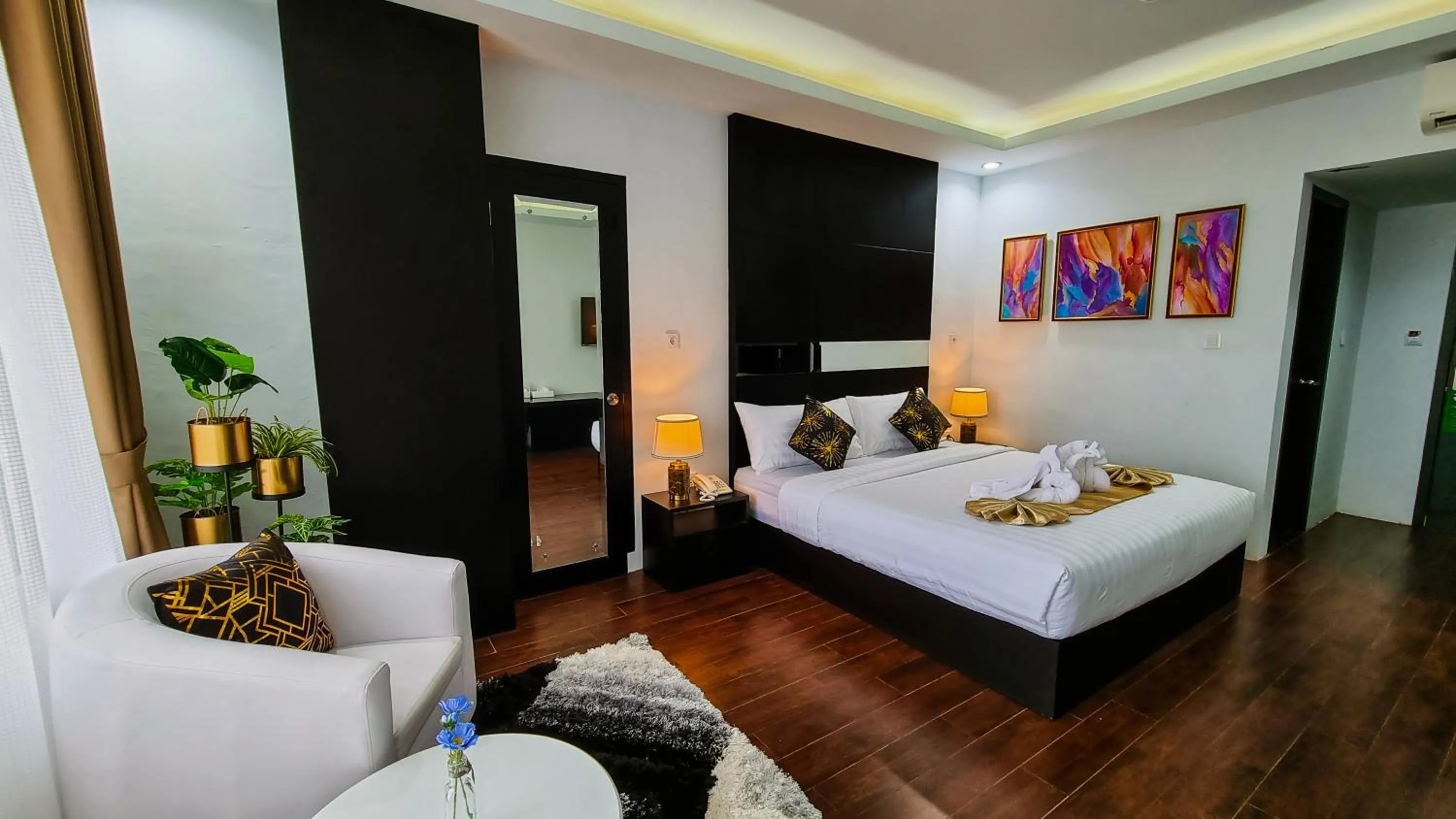 Bedroom, Bed in Hotel Rasamala