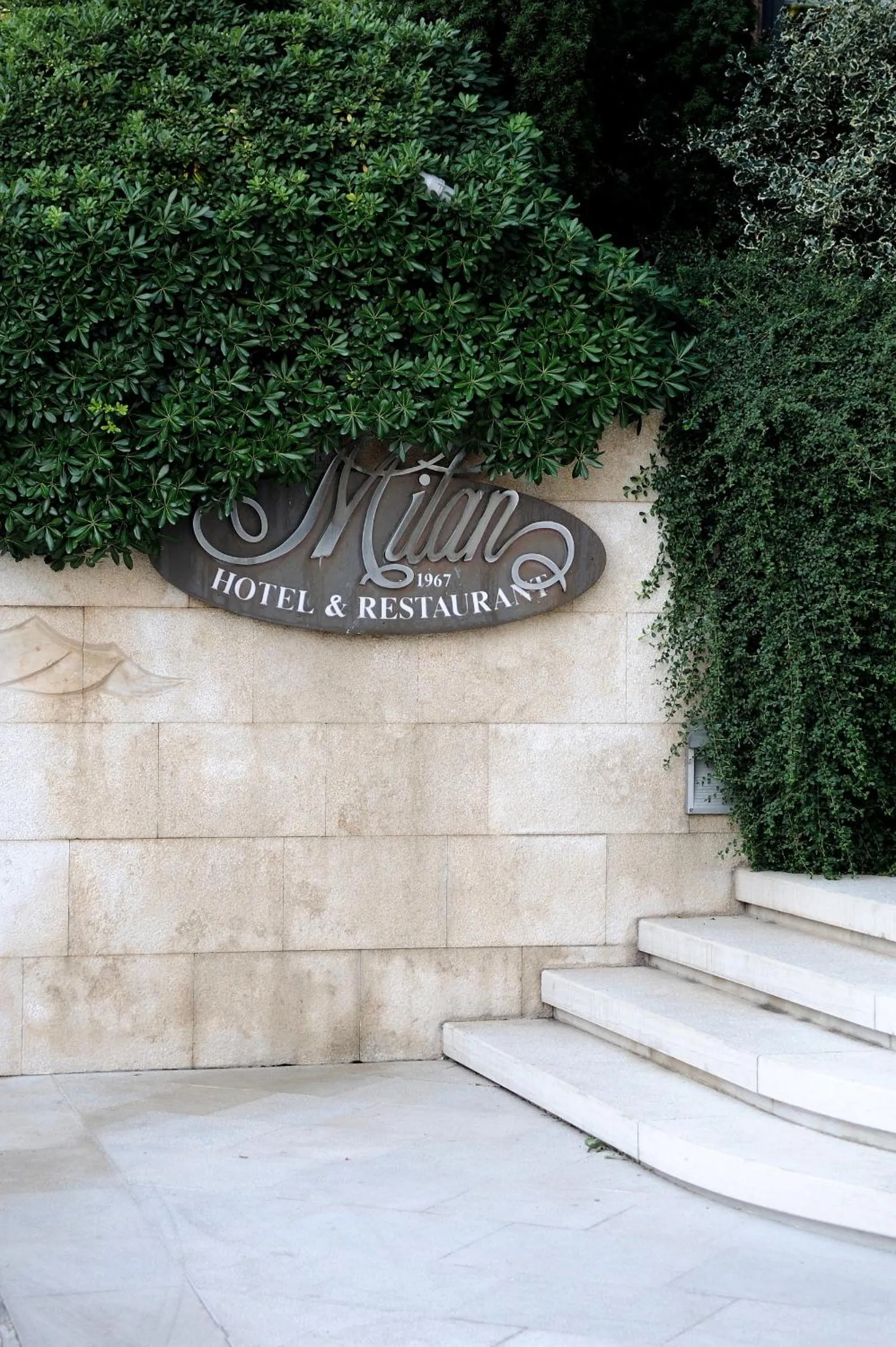 Facade/entrance in Hotel Milan