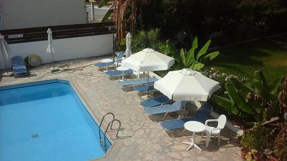 Kozis Hotel Apartments