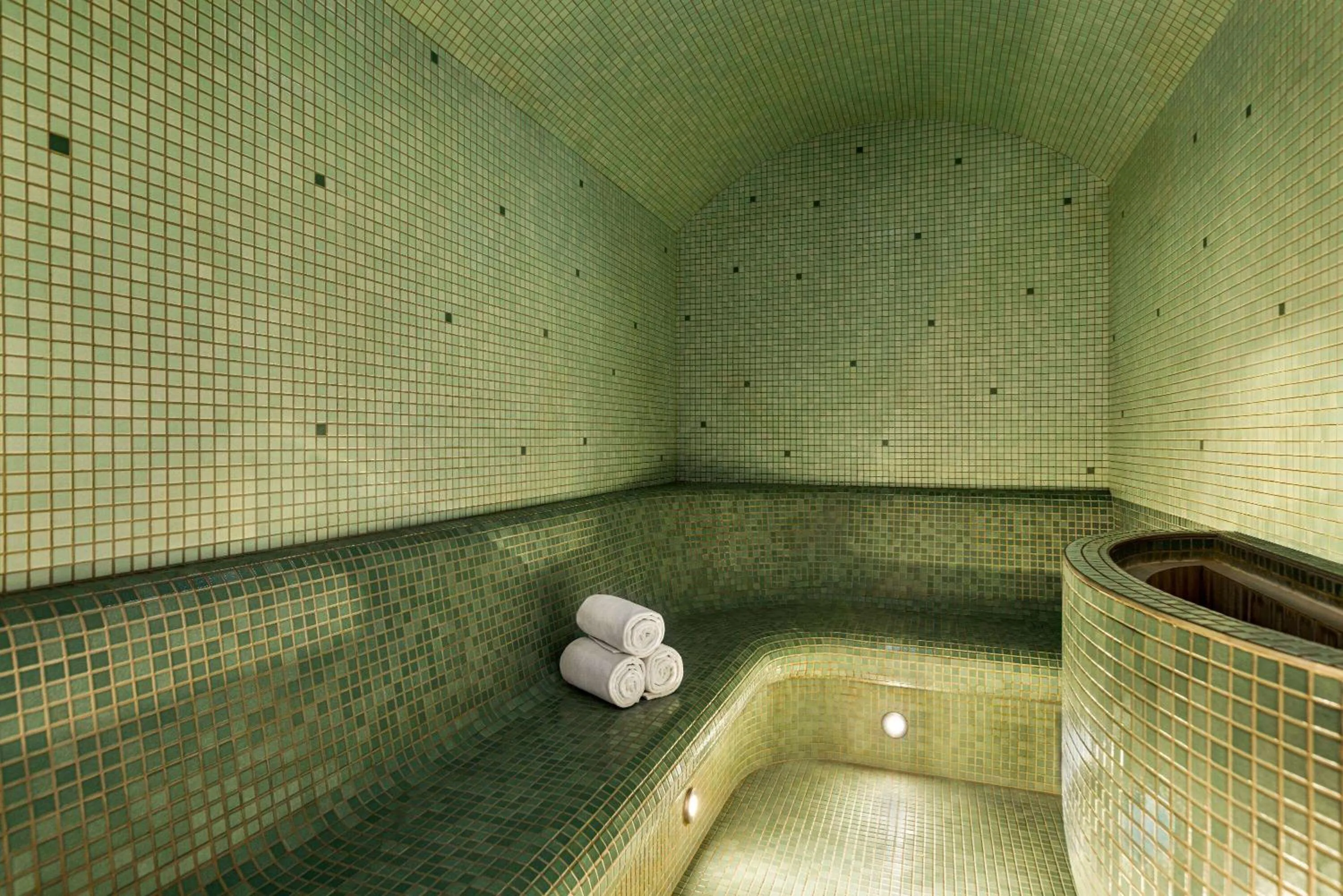 Spa and wellness centre/facilities in Vienna House Easy by Wyndham Pilsen