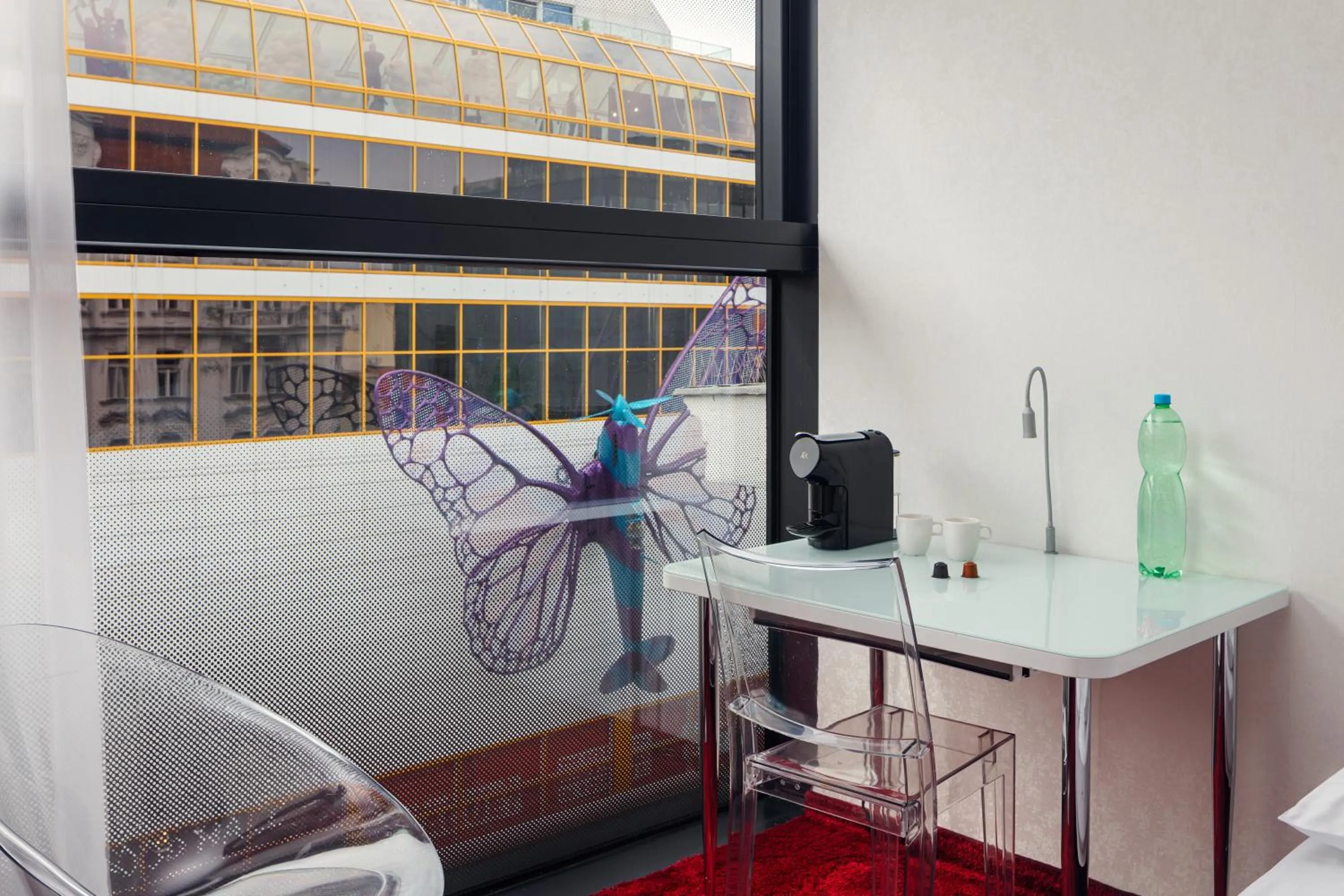 Coffee/tea facilities in Metropol Design Hotel Old Town