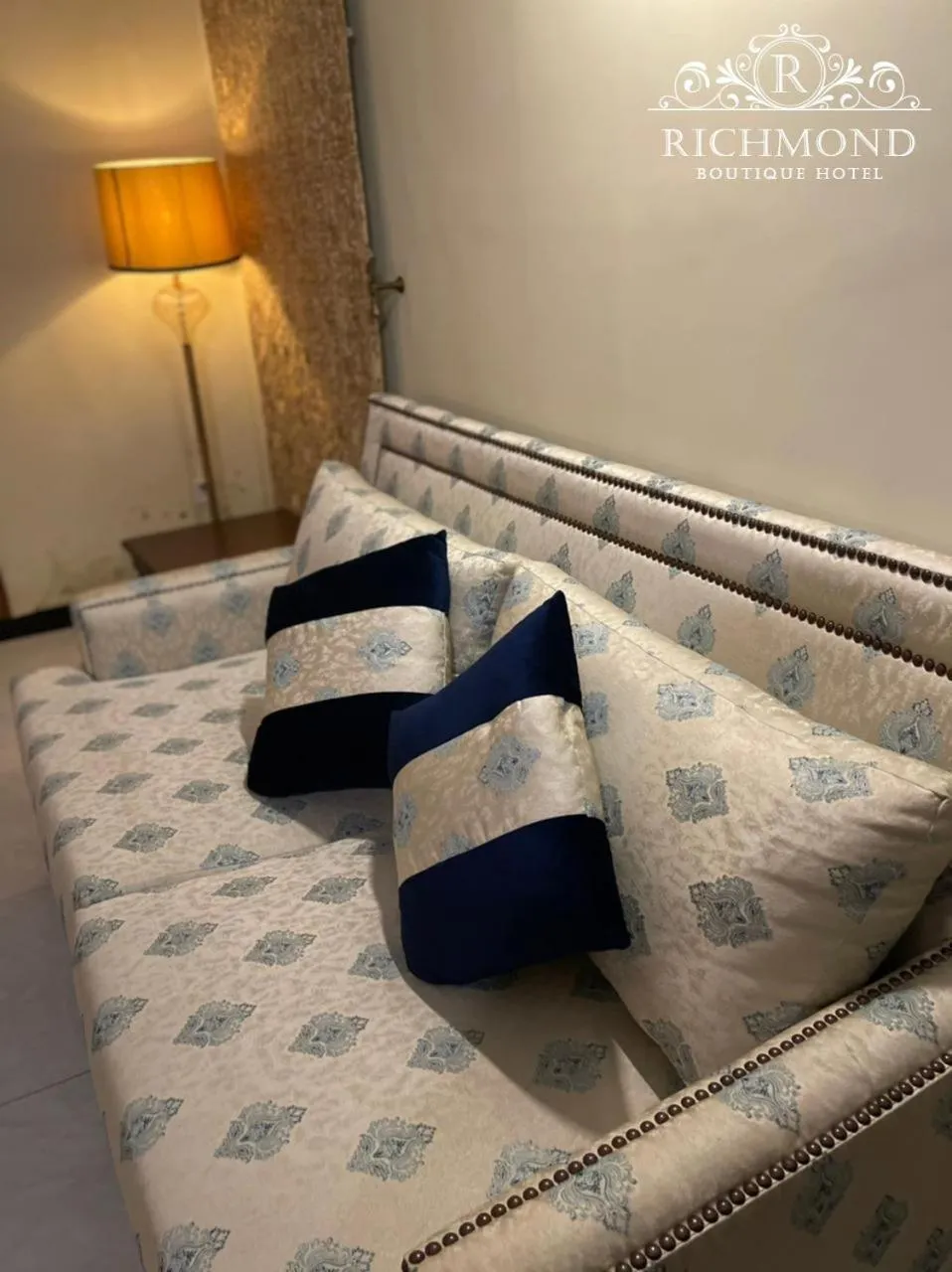 Living room, Bed in Richmond Boutique Hotel