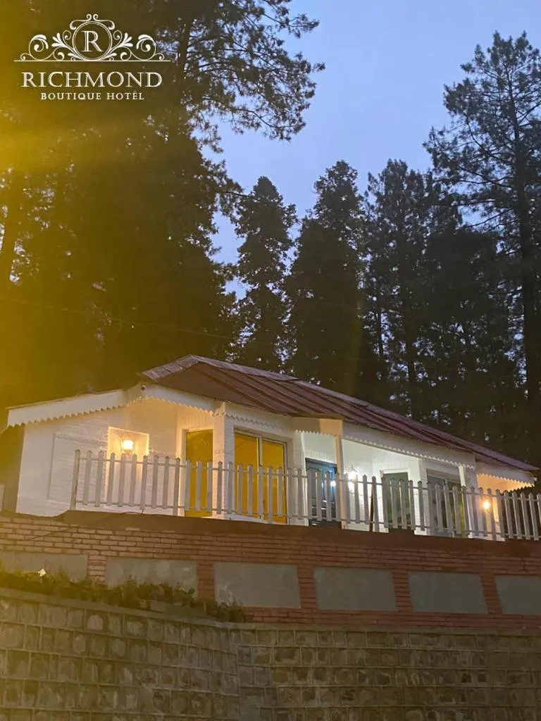 Property building in Richmond Boutique Hotel