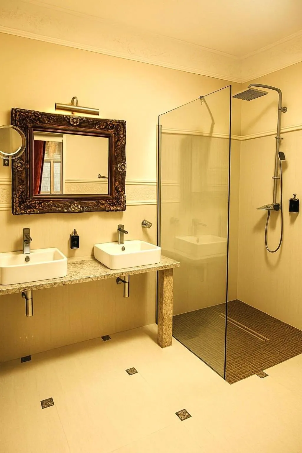 Shower in Hotel Rudolf II Karlovy Vary